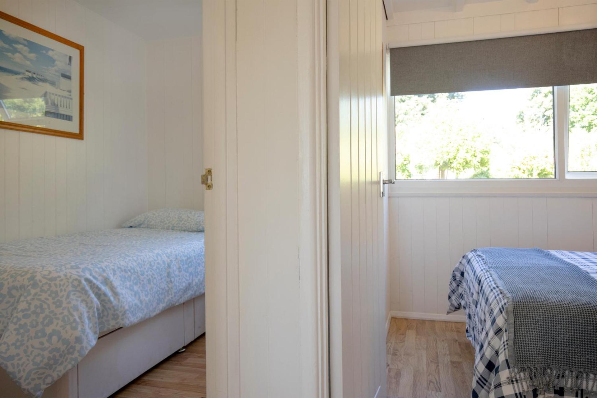 Lucy Lou, charming holiday bungalow in Devon