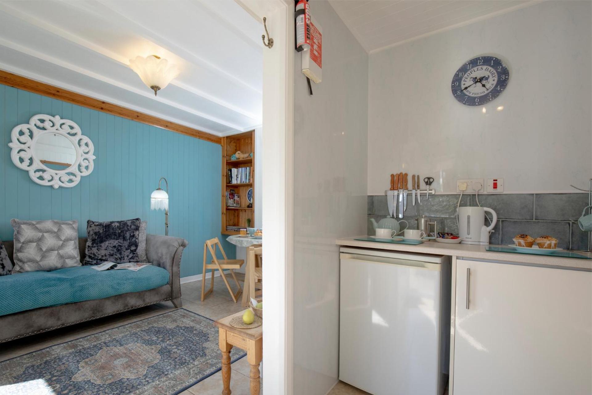 Lucy Lou, charming holiday bungalow in Devon