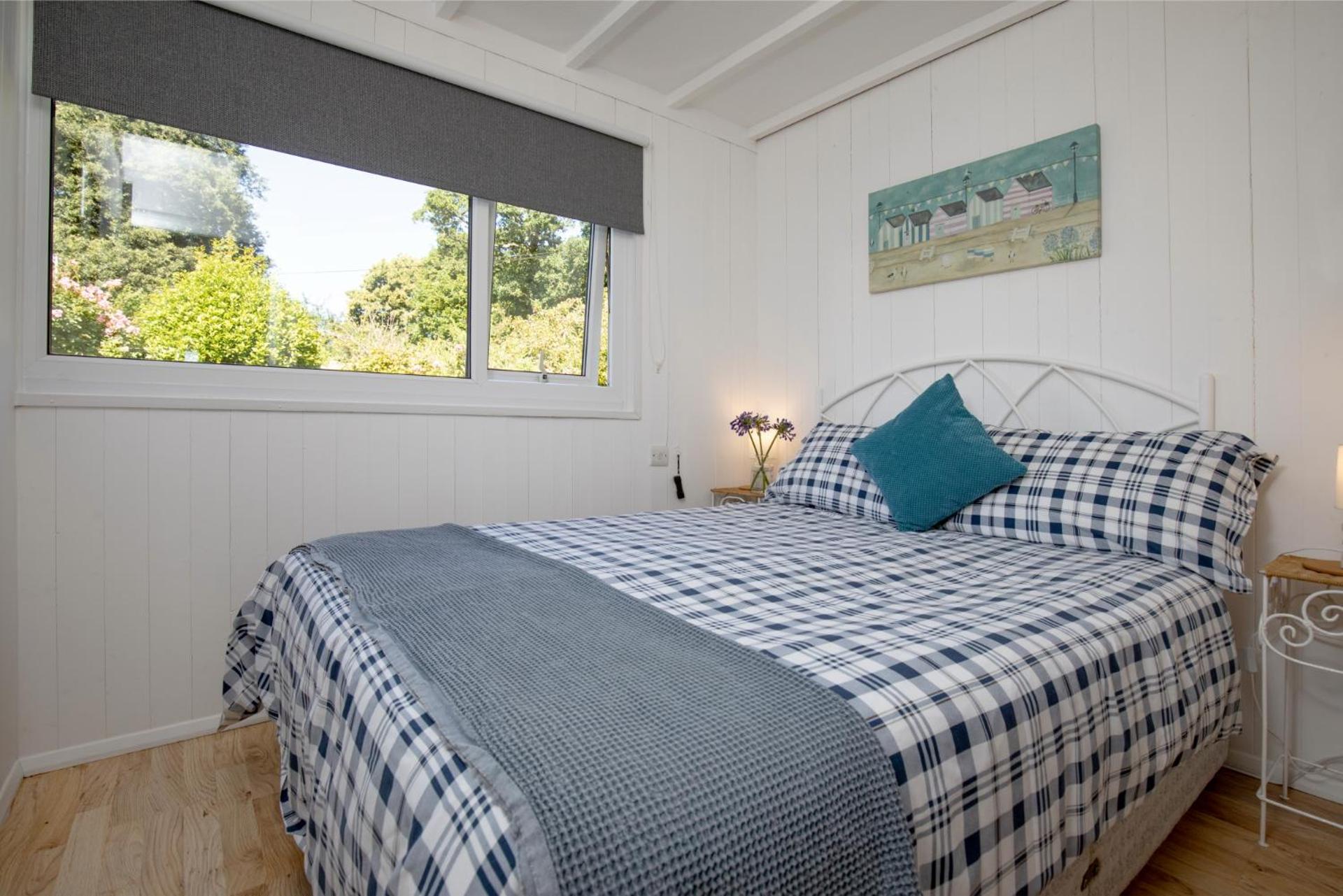 Lucy Lou, charming holiday bungalow in Devon