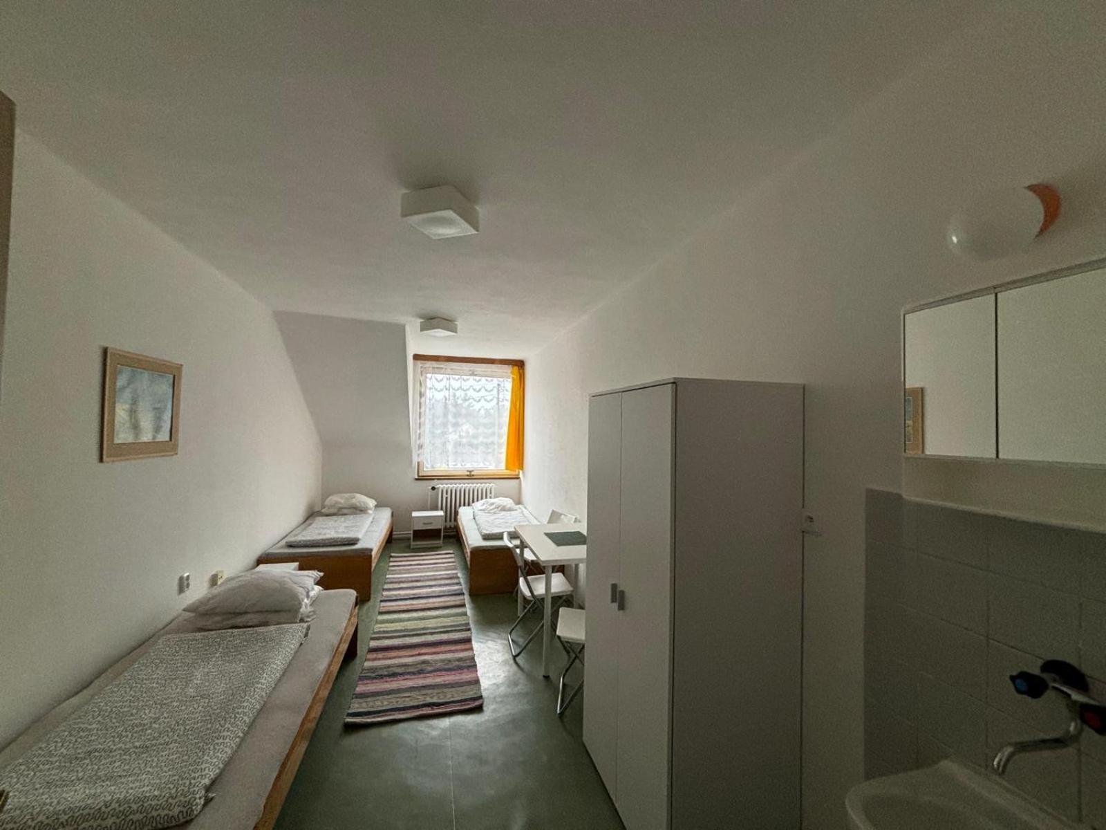 Restaurace a penzion U Jezírka