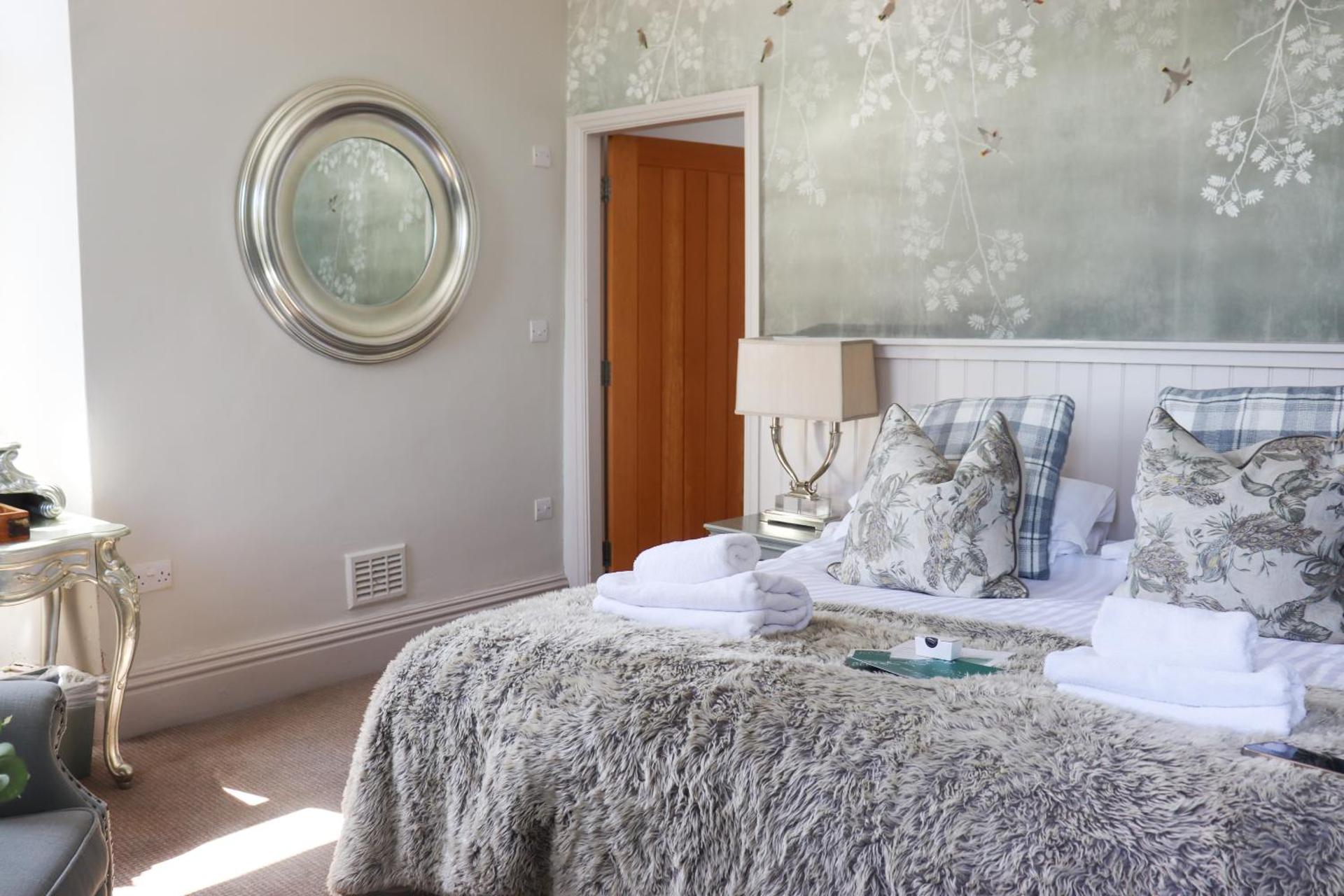 Superior King or Twin Room