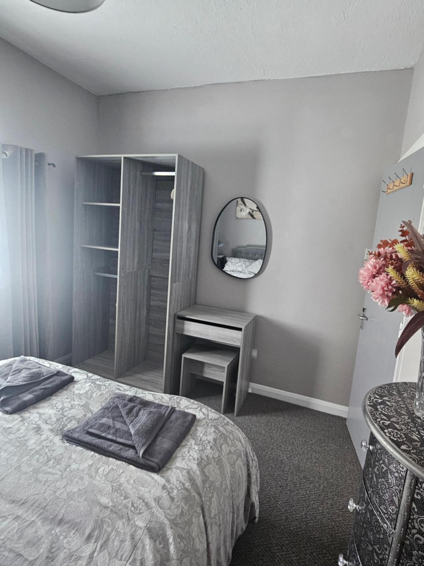 Apartment Mary Street