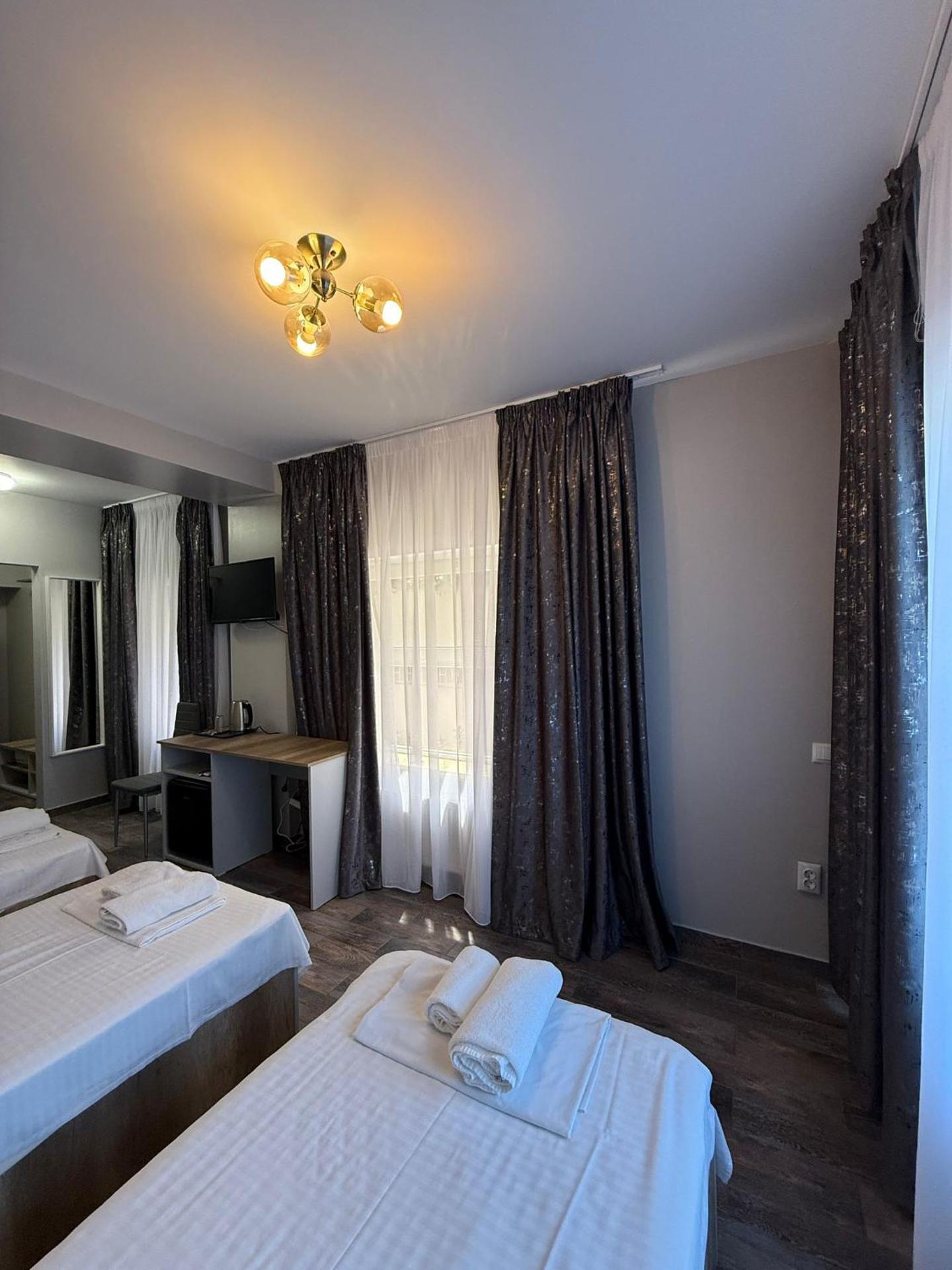 Ave Hotel Victoriei