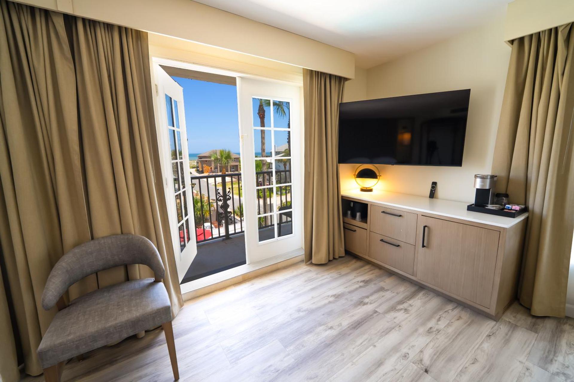 Castillo Real St Augustine Beach,Tapestry Collection Hilton