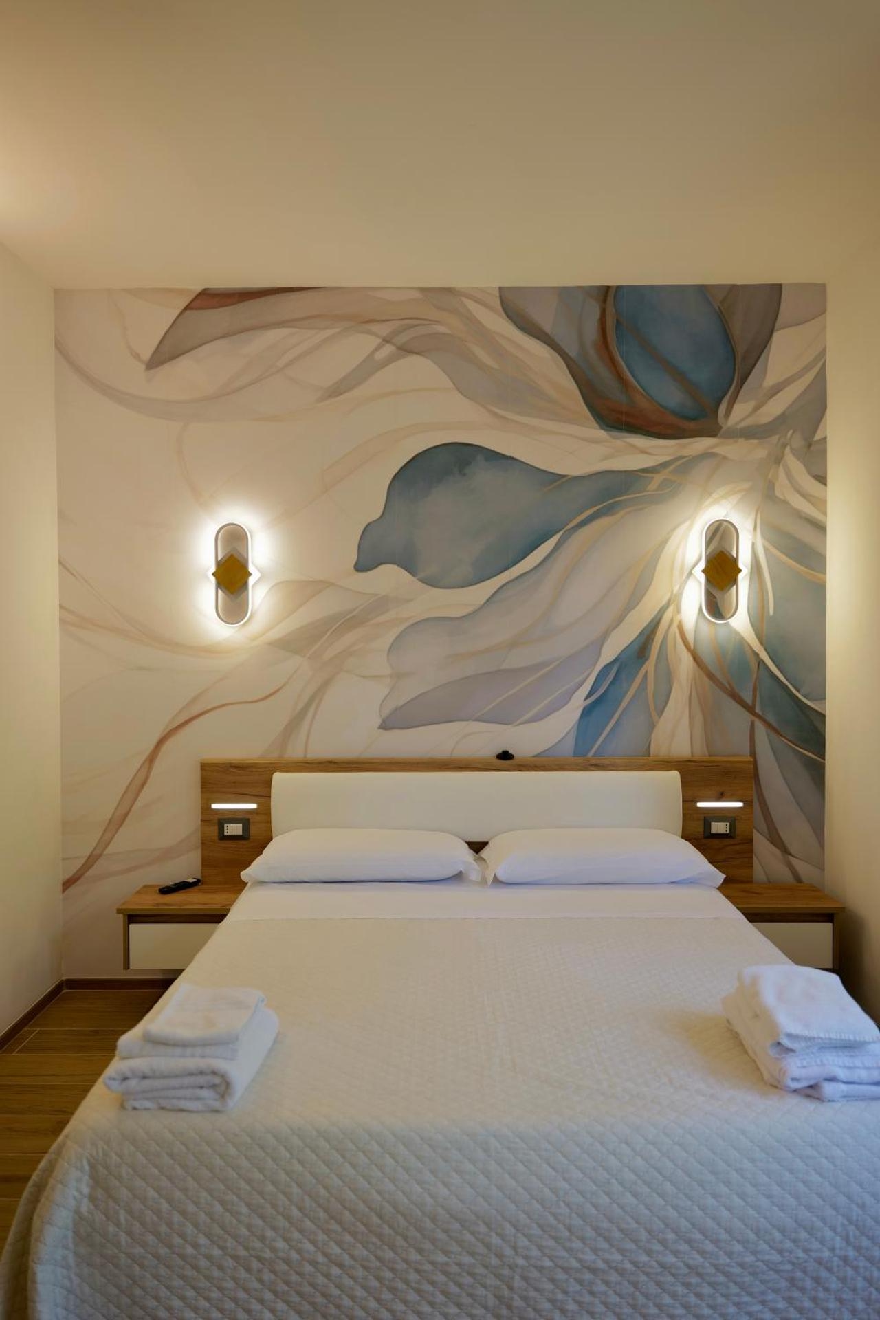 Lecco Rivers Retreat - Five Design Suites