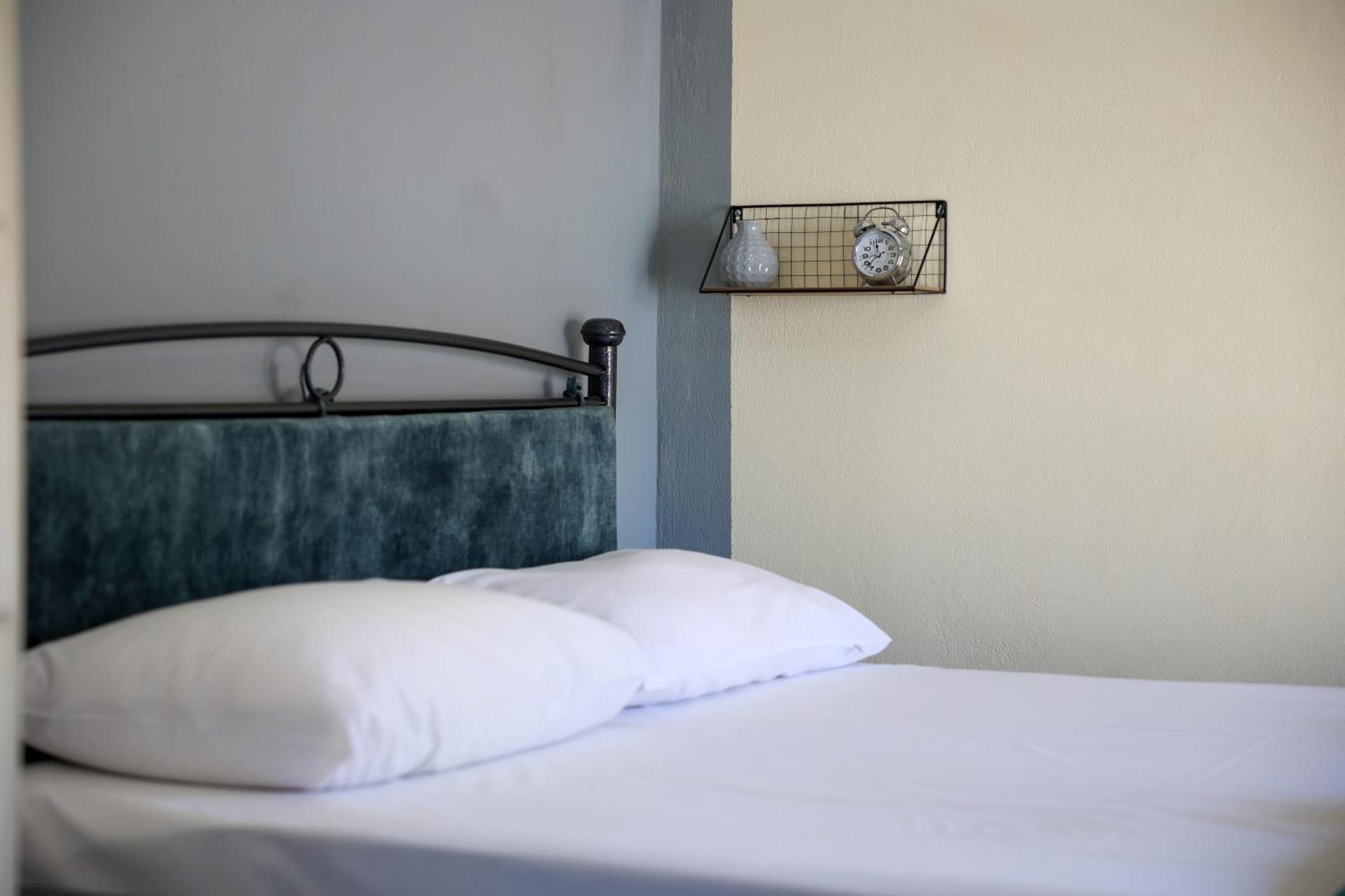 The heart of Aegina 4