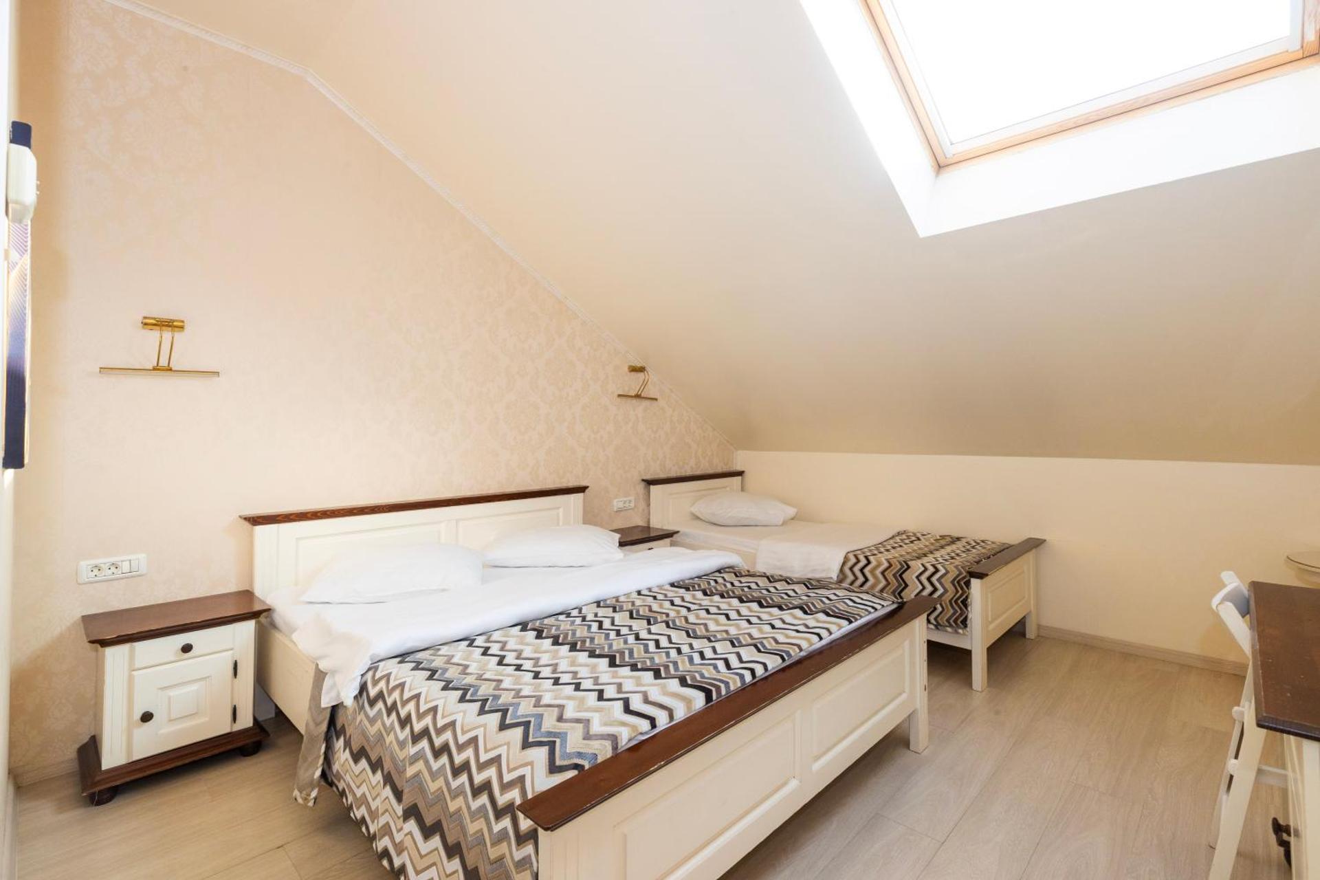 Standard Triple Studio Attic