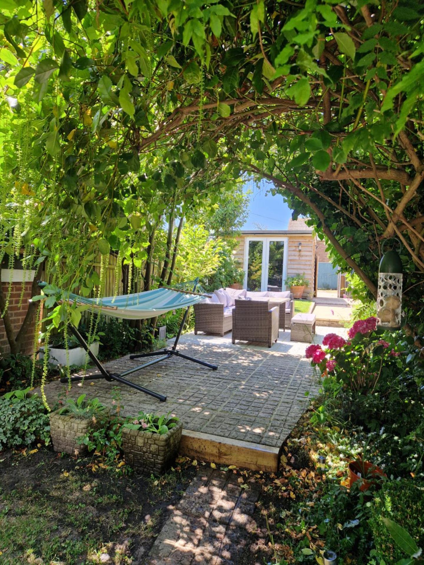 The Hideaway - Central Wareham