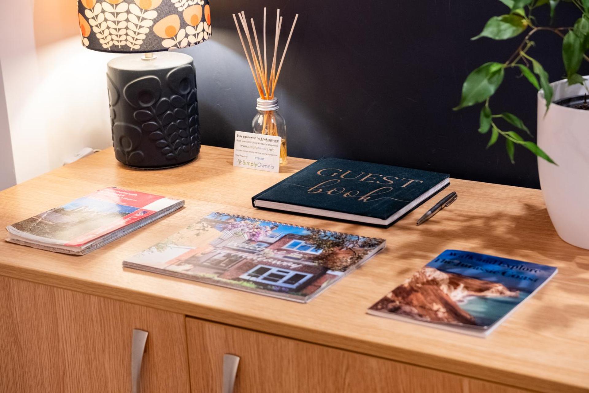 The Hideaway - Central Wareham