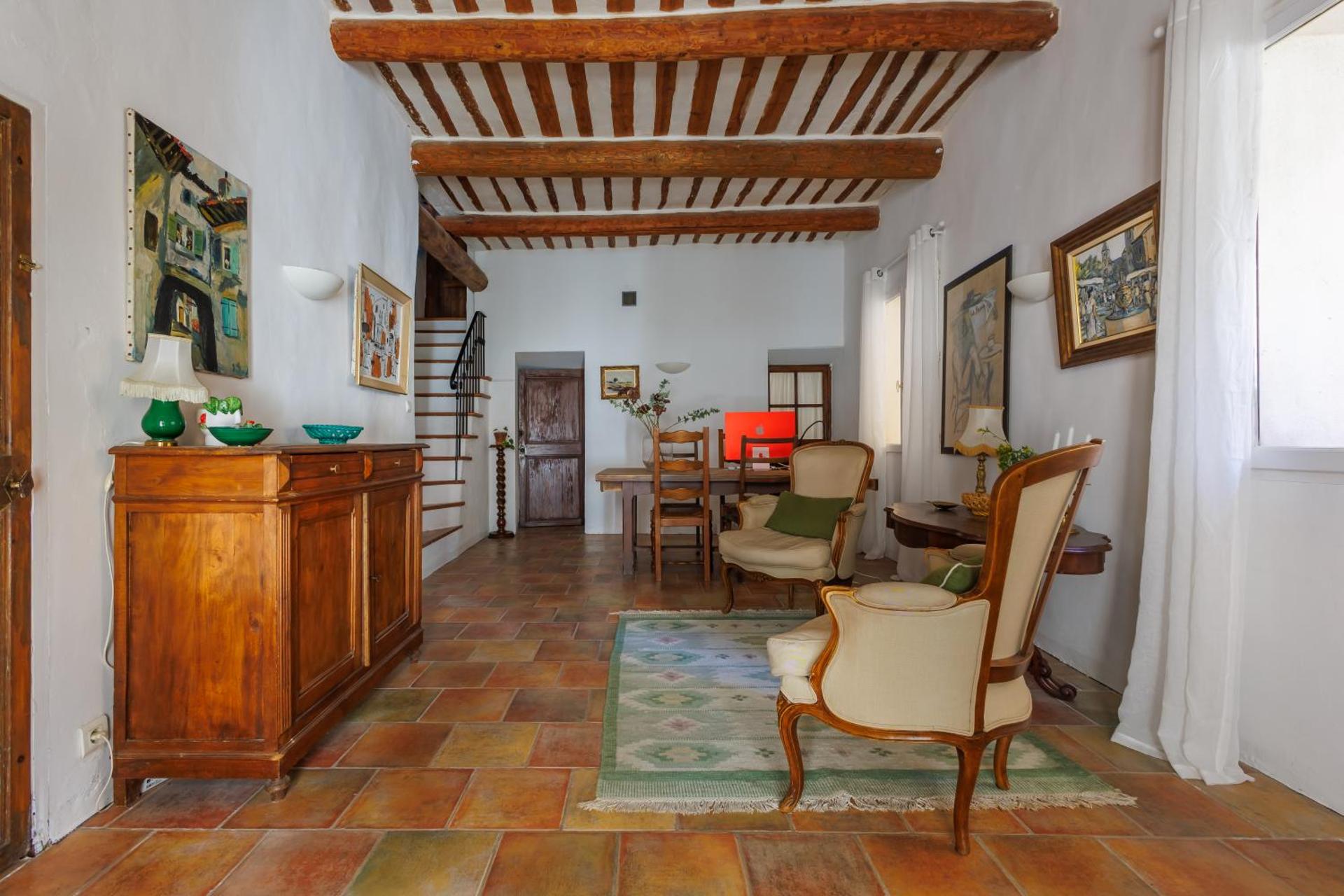 Provence Village House 84