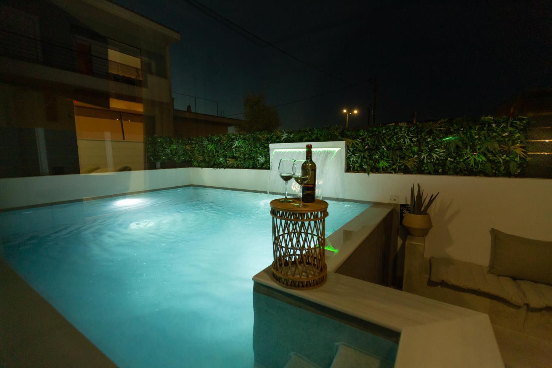 BEQUEST Gold Luxury suites