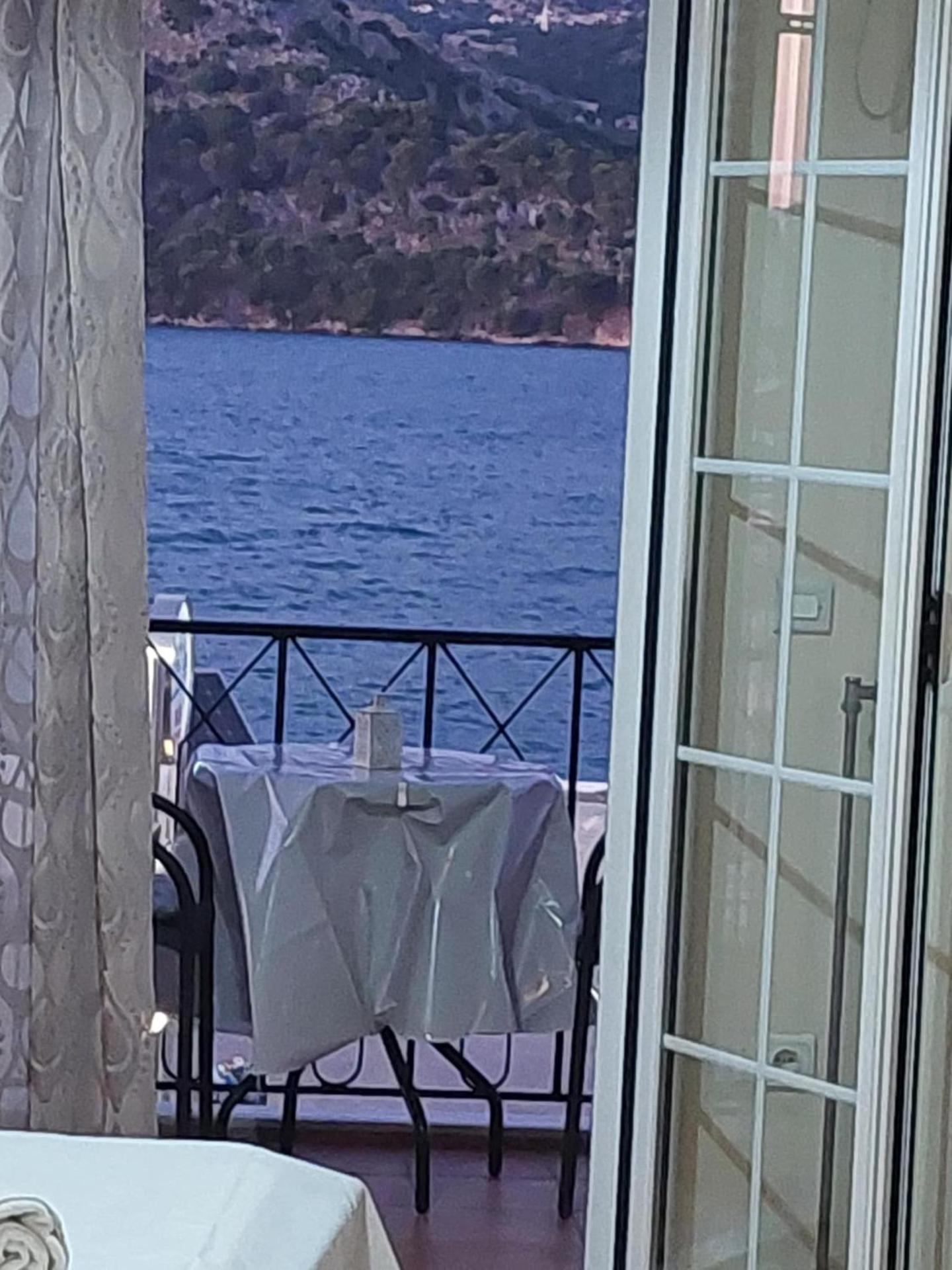 Rouchotas Studios by Viktor 1rst Floor