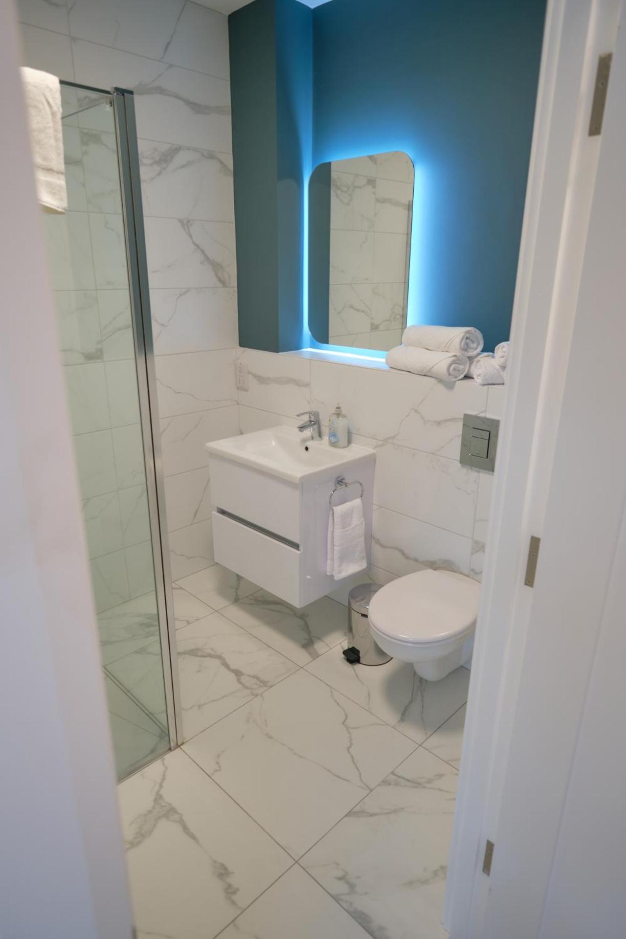 Riverside Dingle - Luxury Apt 3