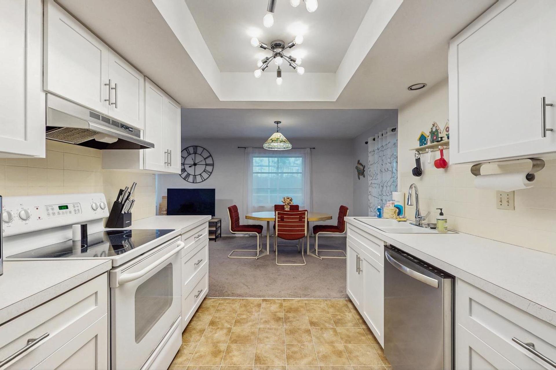 Mangrove View on Oyster Creek