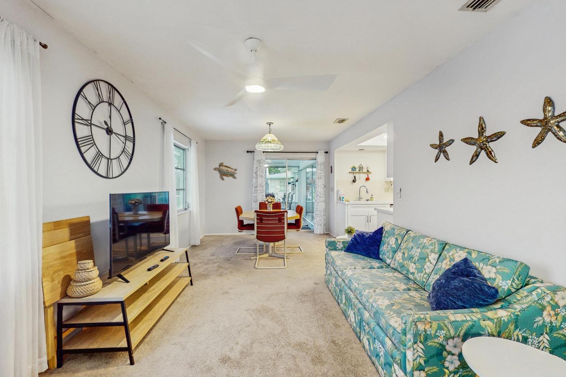 Mangrove View on Oyster Creek