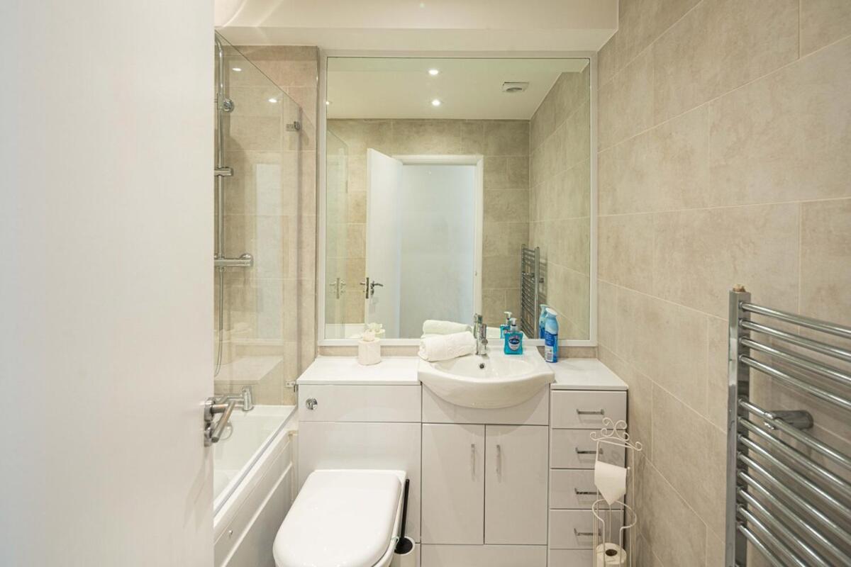 The Soho Carolina - NEW