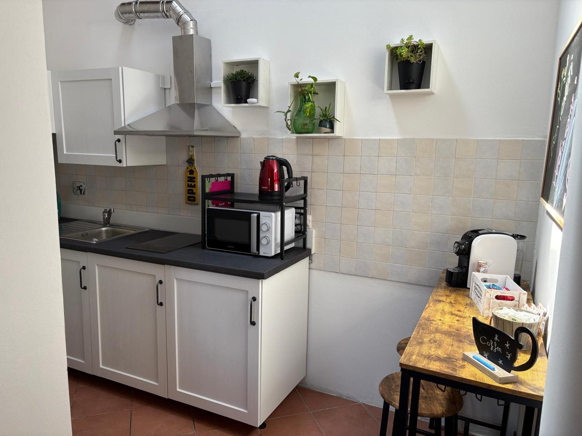 Coffee/tea facilities