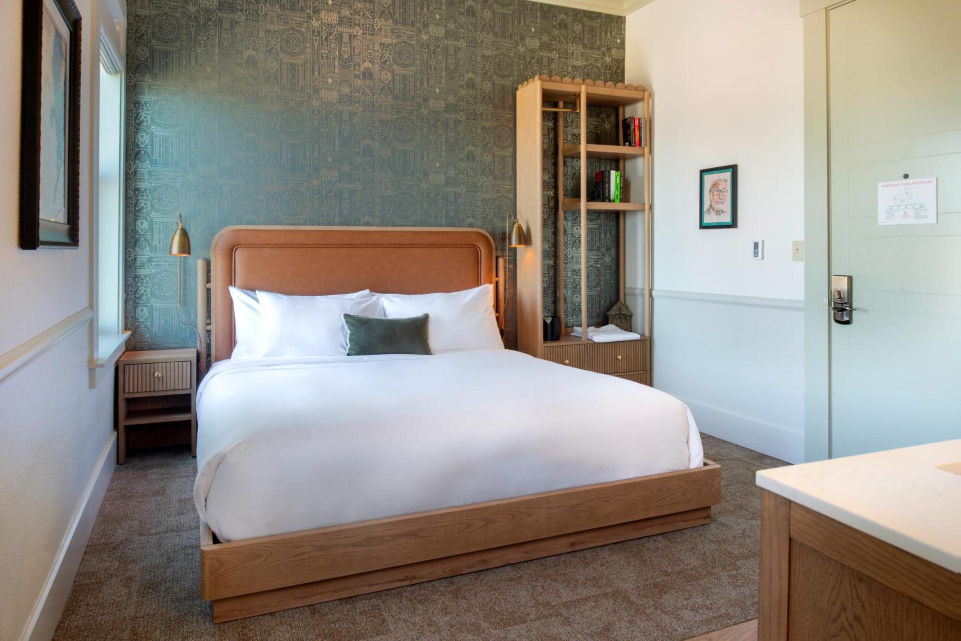 Fantasy - King Room with Sea View