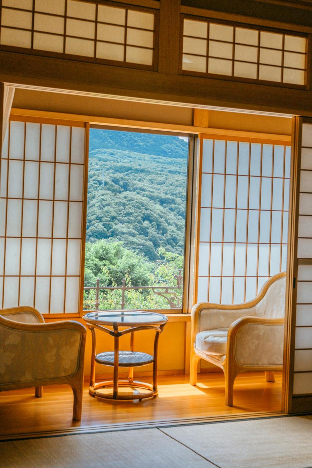 箱根 日影山 山の眺め bbq プライベート露天天然温泉かけ流し