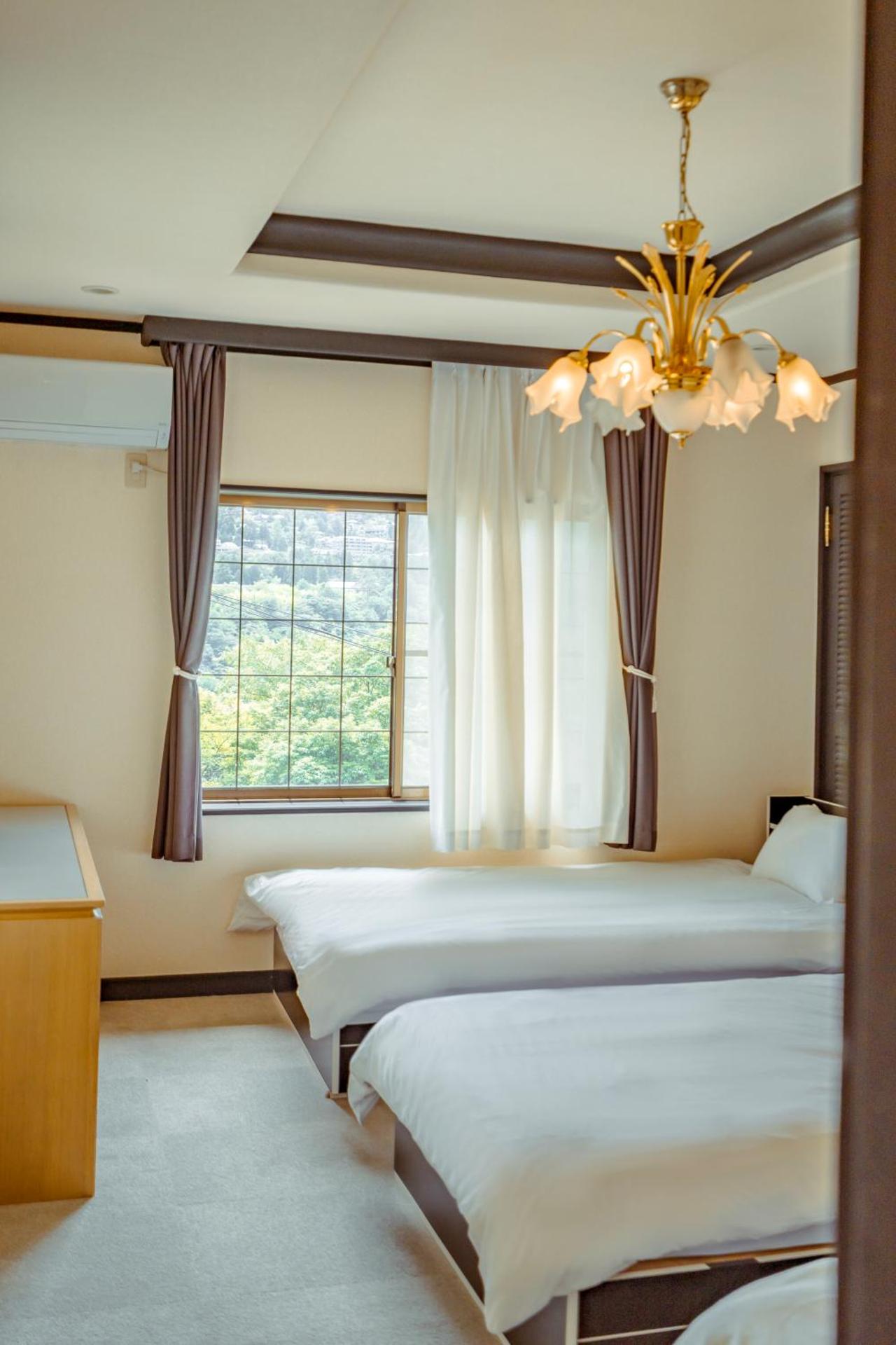 箱根 日影山 山の眺め bbq プライベート露天天然温泉かけ流し