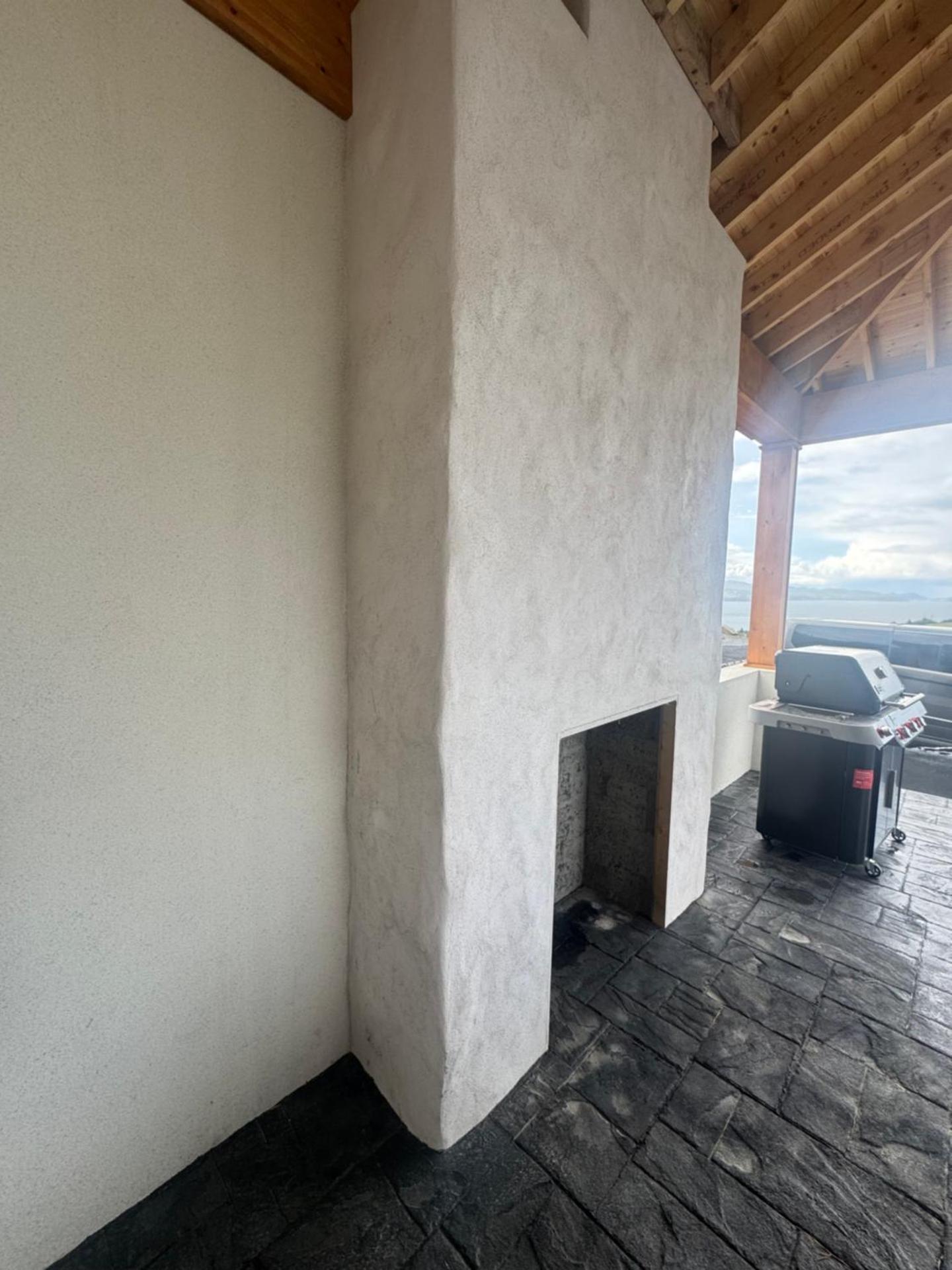 Milton on The Moyle Apartments