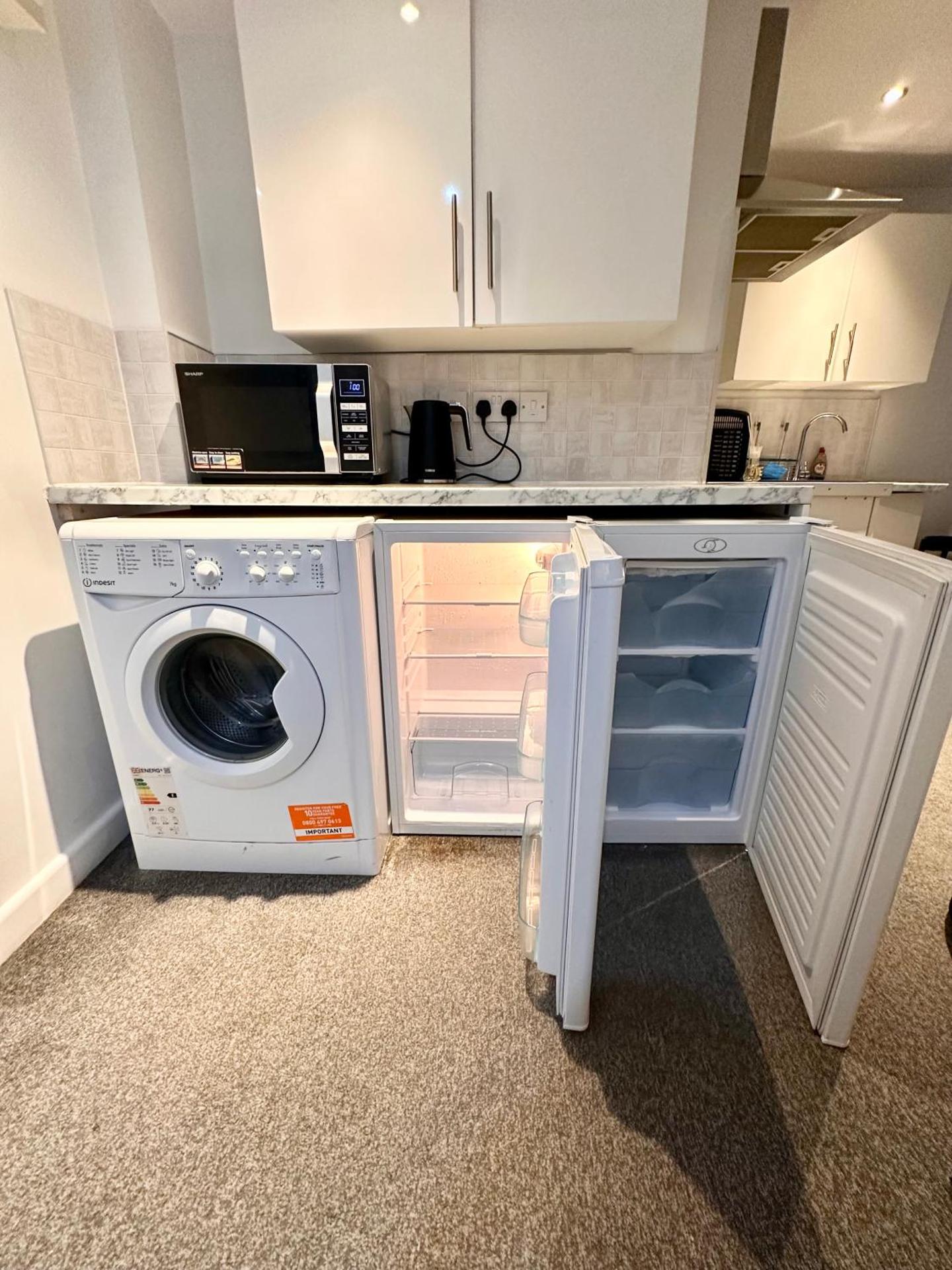 Cosy 2 Bed Apartment - Free Parking -Birmingham City Centre