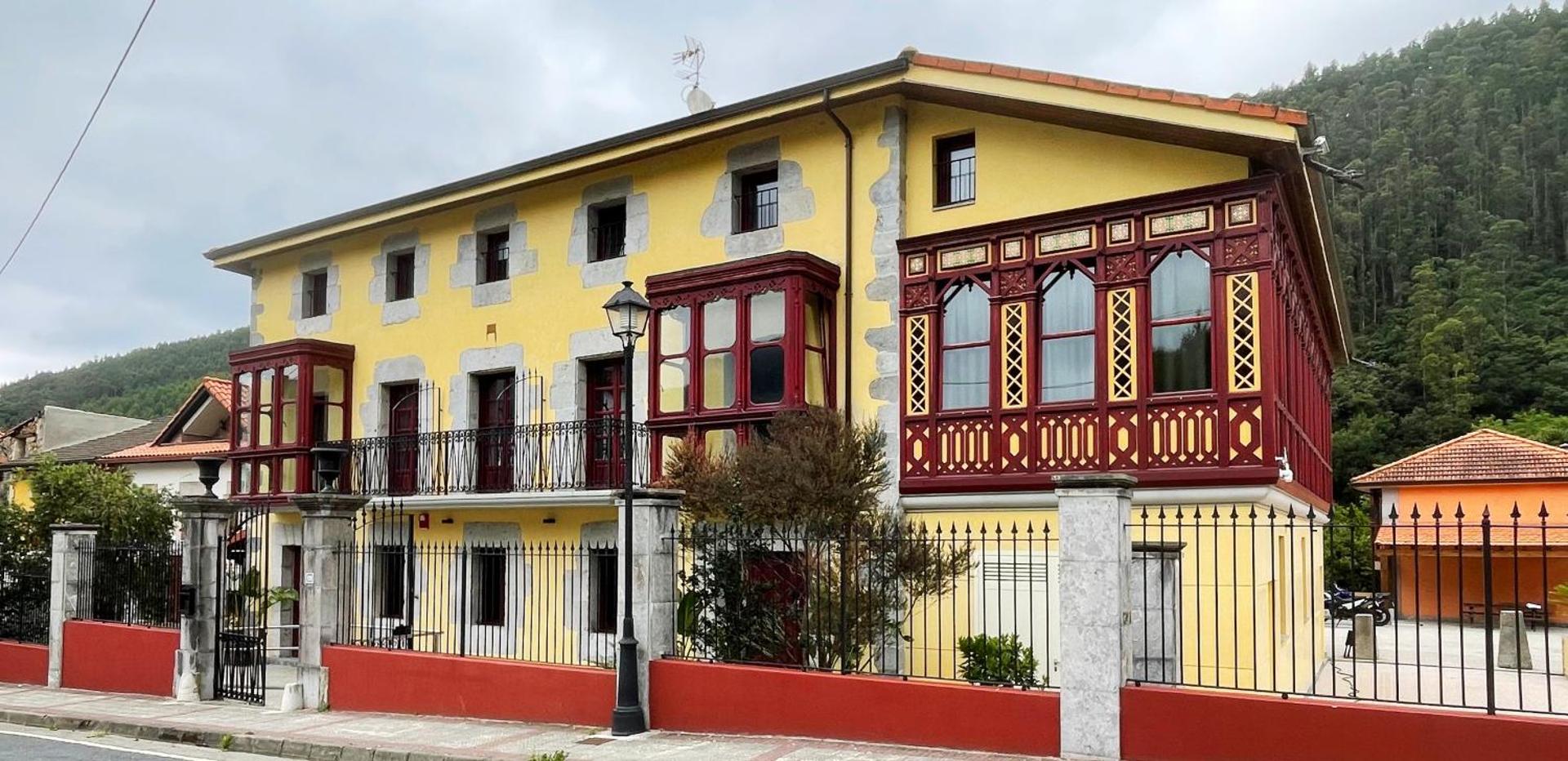 La Casona Otañes HABITACIONES & APARTMENTS CASTRO URDIALES