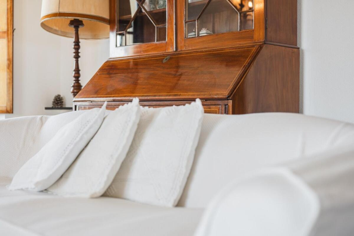 Villa with Pool - Unique Sea View - Free Parking