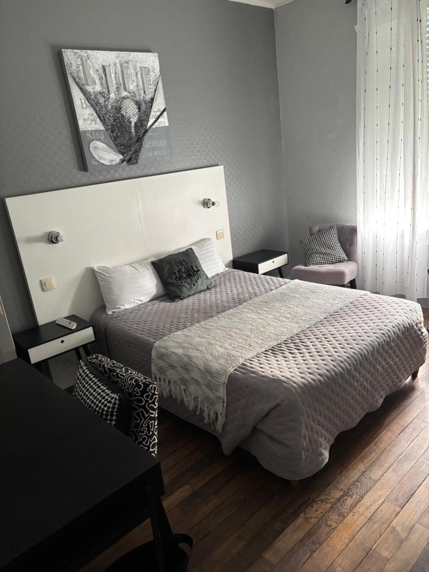 Hôtel Le Pont de l'Aube