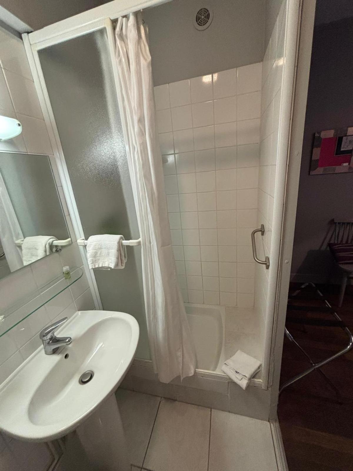 Hôtel Le Pont de l'Aube