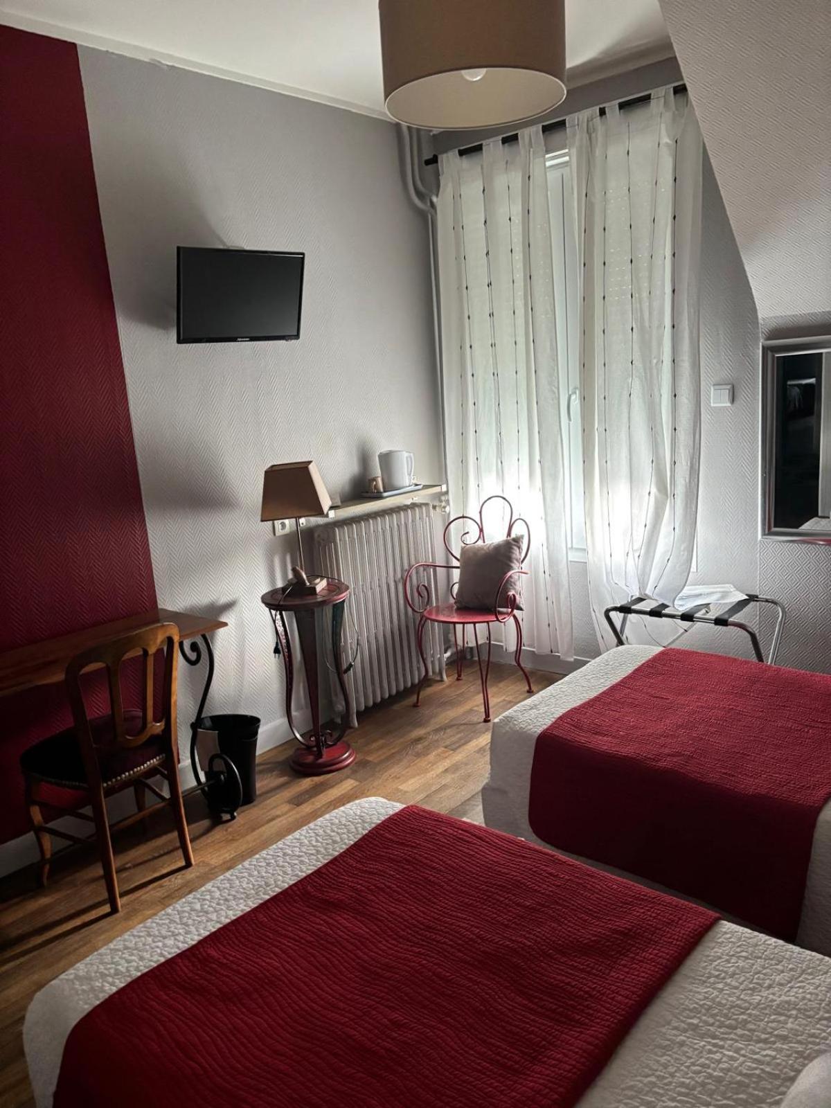 Hôtel Le Pont de l'Aube