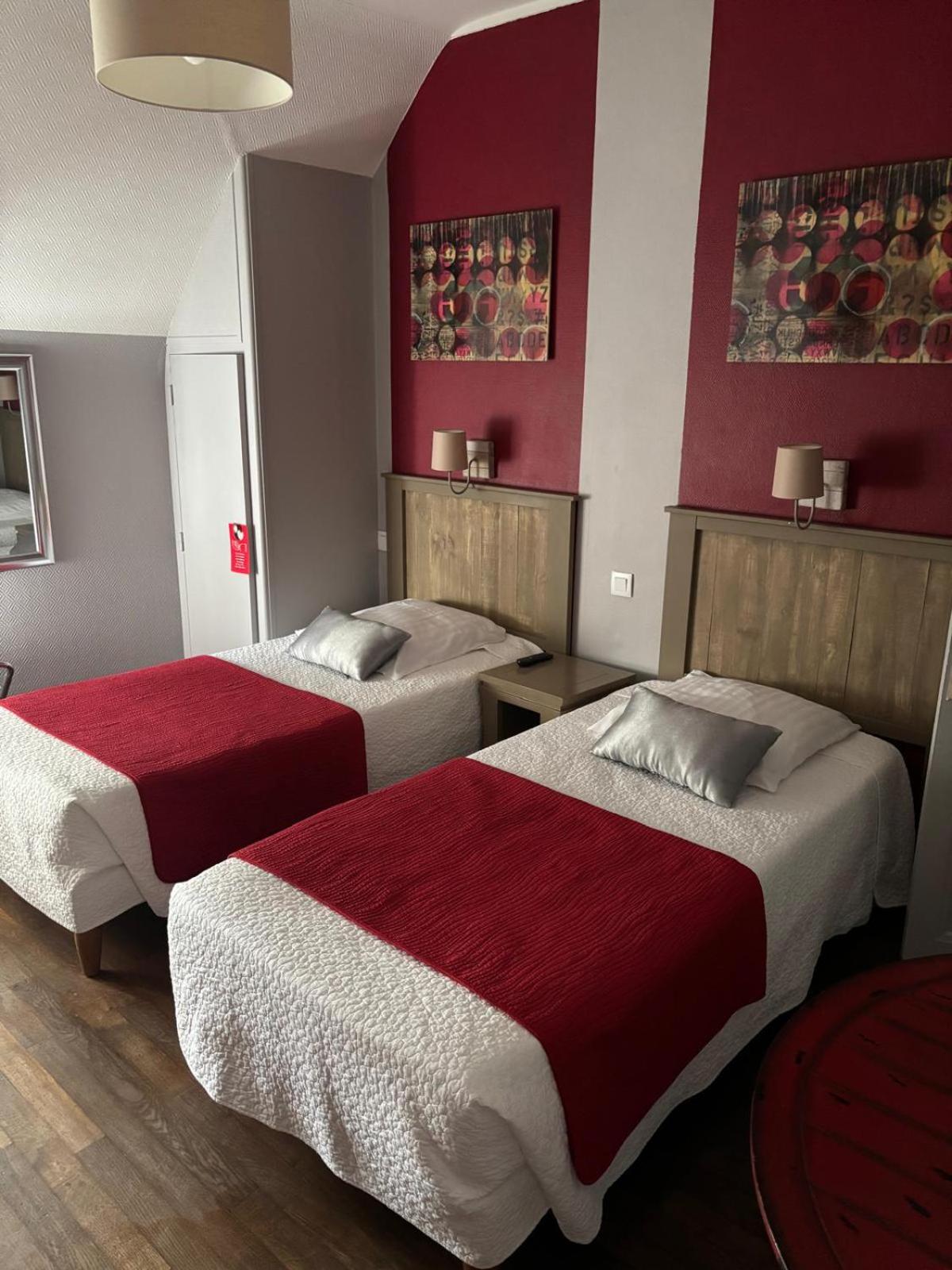 Hôtel Le Pont de l'Aube