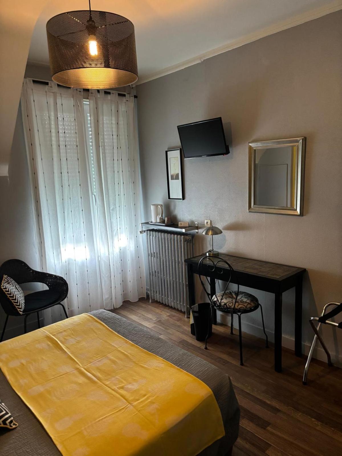 Hôtel Le Pont de l'Aube