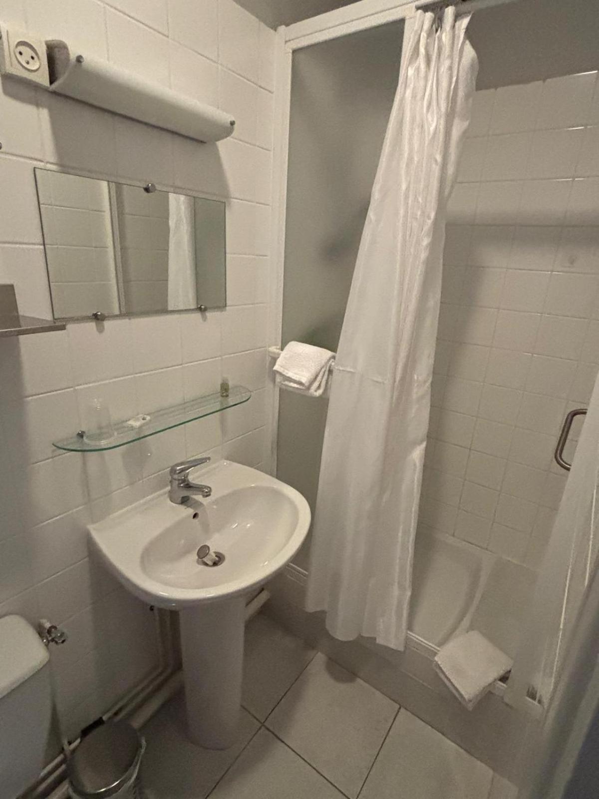 Hôtel Le Pont de l'Aube