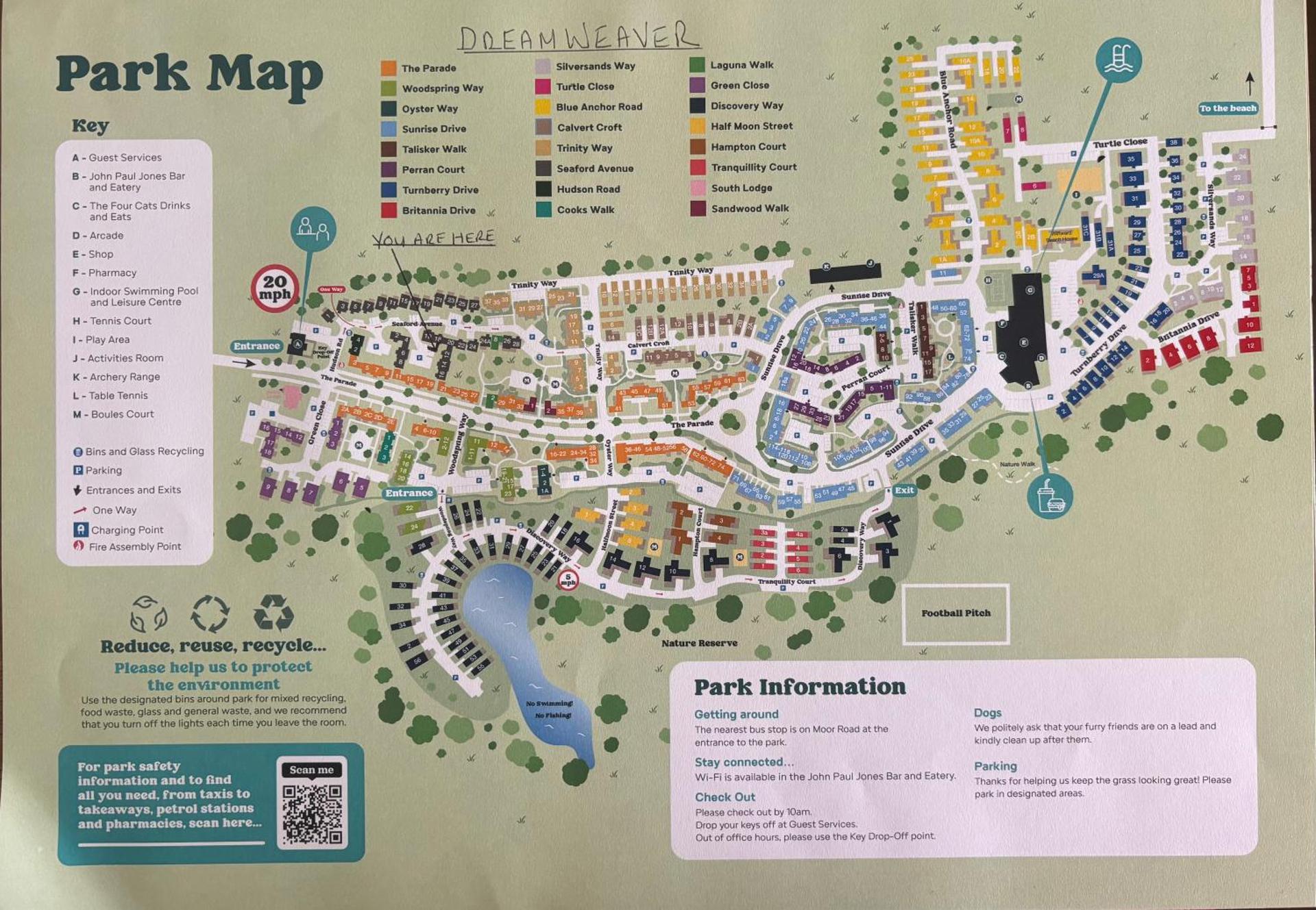 Dream Weaver 2 Bedroomed cottage on The Bay, Filey with on-site gym and swimming pool