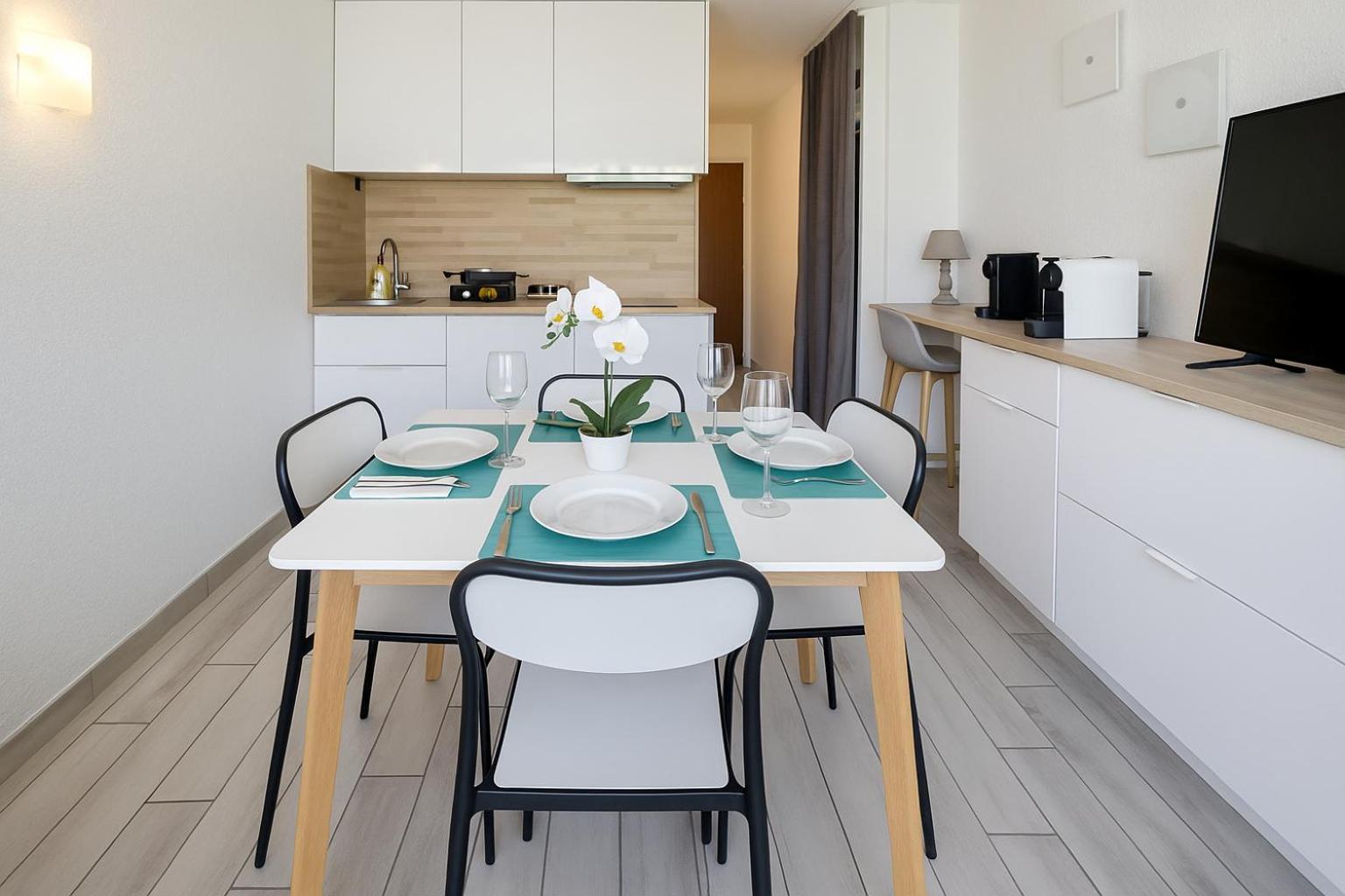 Mas du Tanit - Escapade en bord de mer, terrasse & soleil