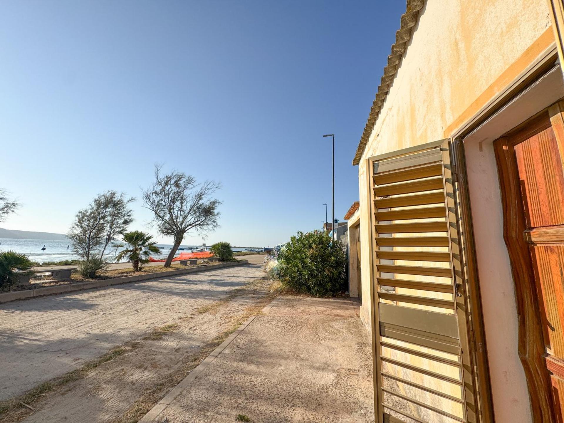 Kalma - Beachfront home at the fisherman village of Marceddi