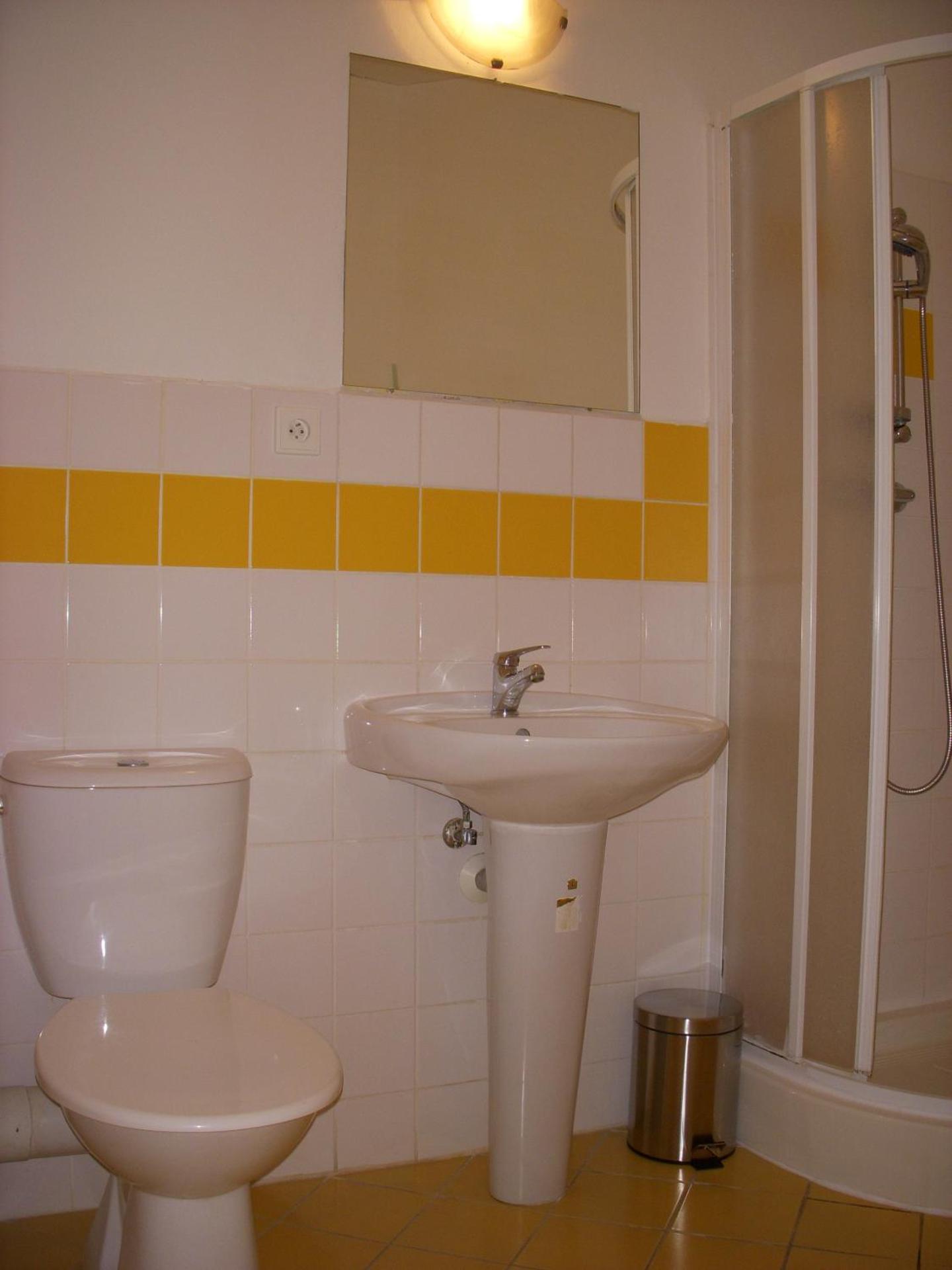 Pension Fami Retro Design