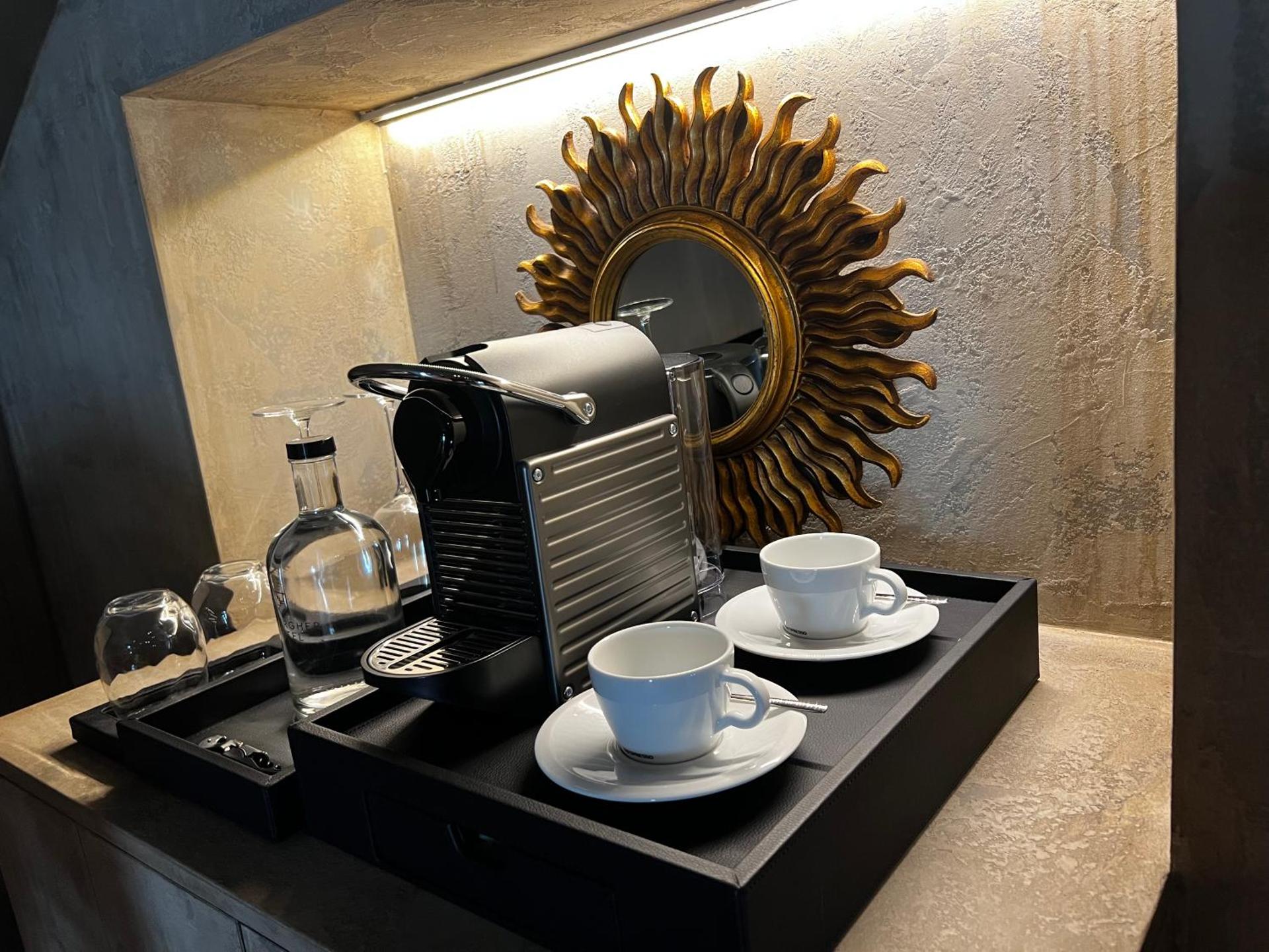 Coffee/tea facilities