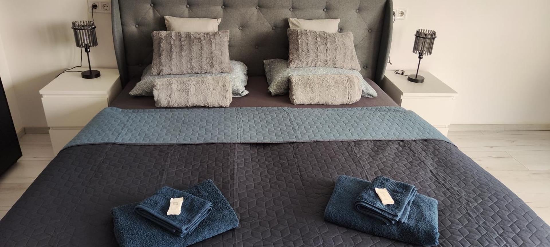 Duna Panorama -two-bedroom apartment with terrace