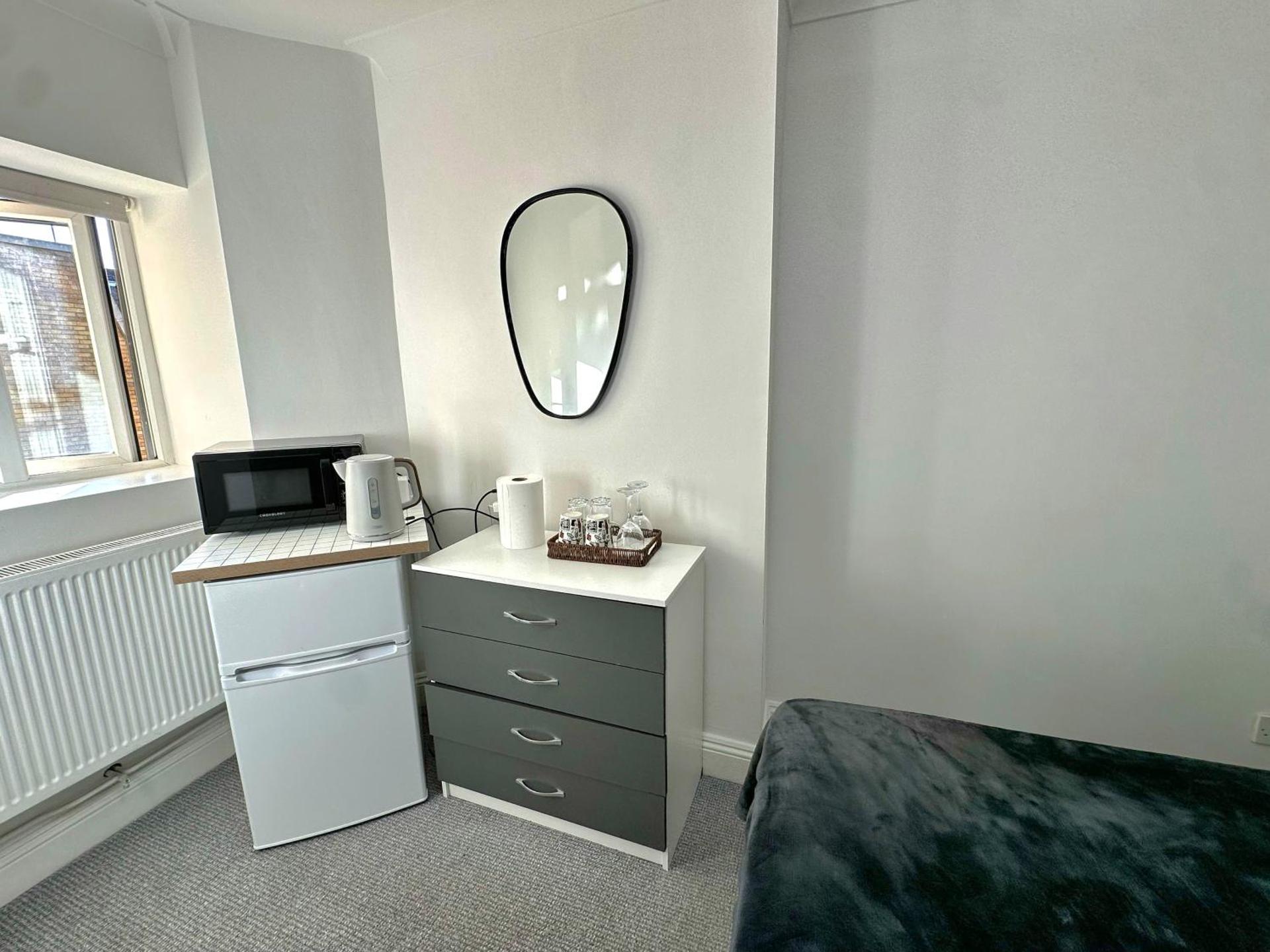 Coffee/tea facilities