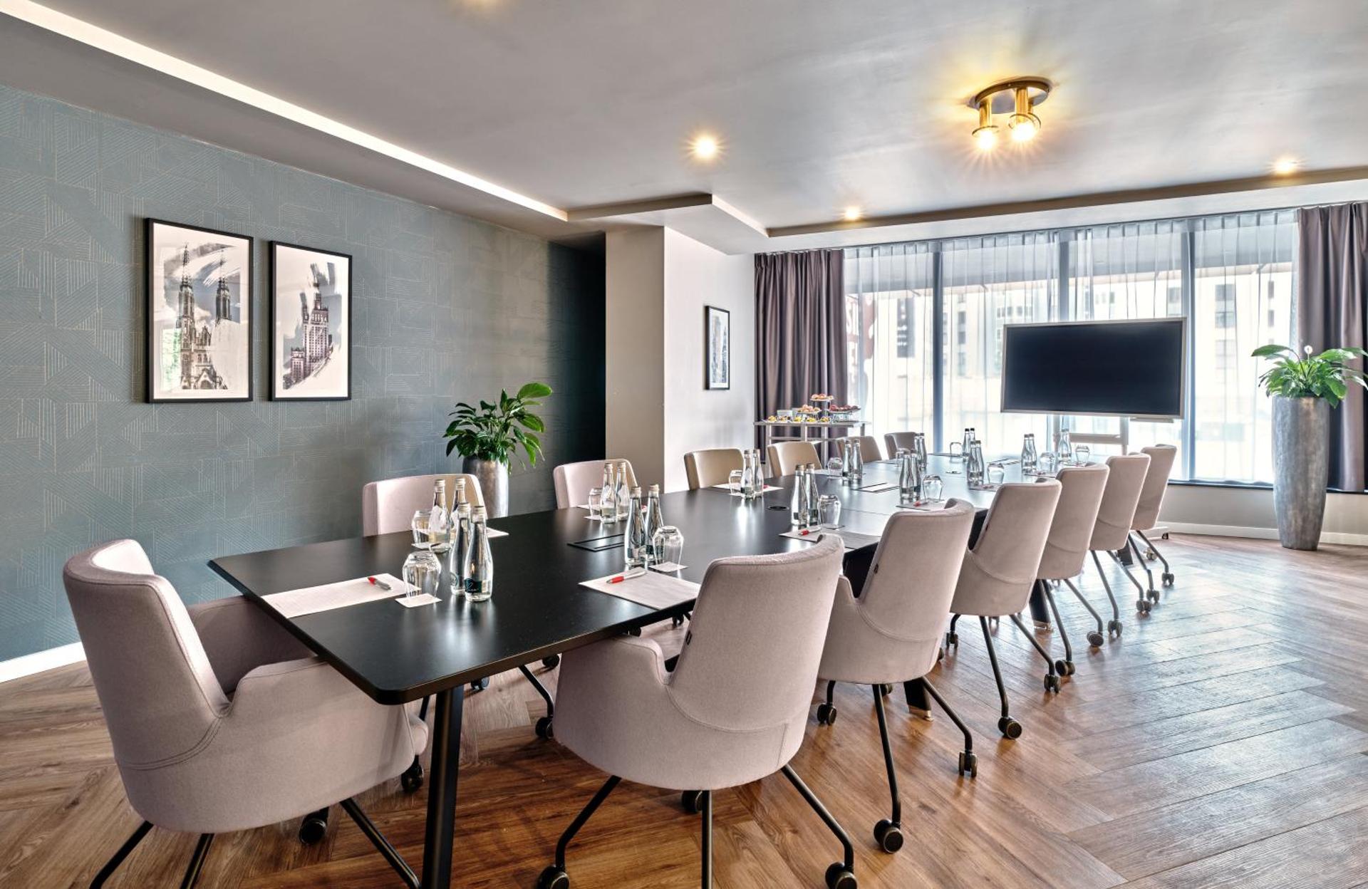 Meeting/conference room