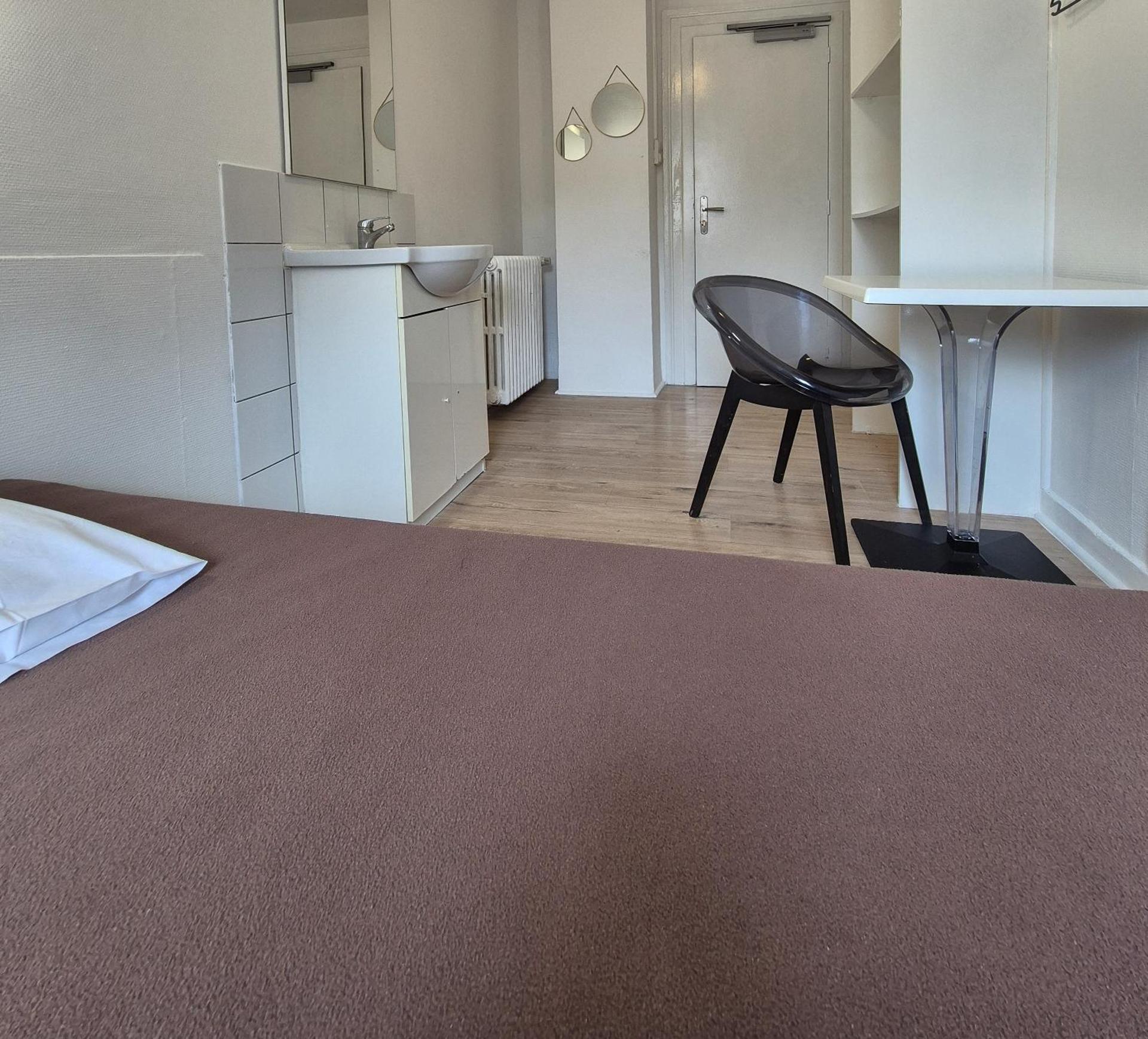 Budget Hôtel Weber - Strasbourg Centre Gare