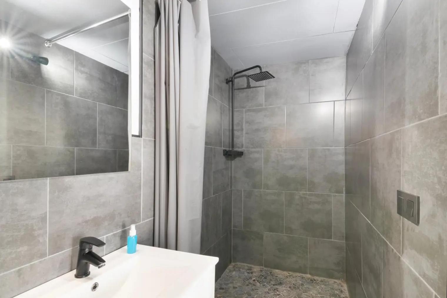 Suite con terraza y jacuzzi privada en Maspalomas