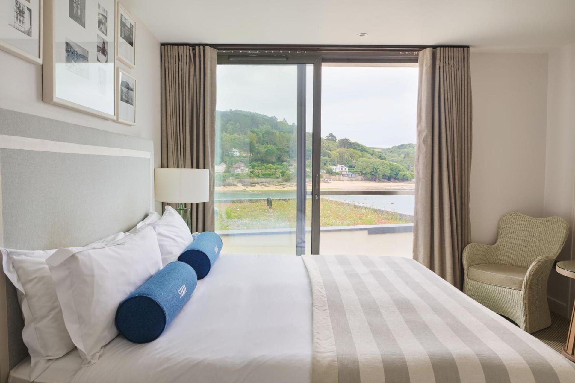 Double Room with Estuary Glimpse and Juliette Balcony