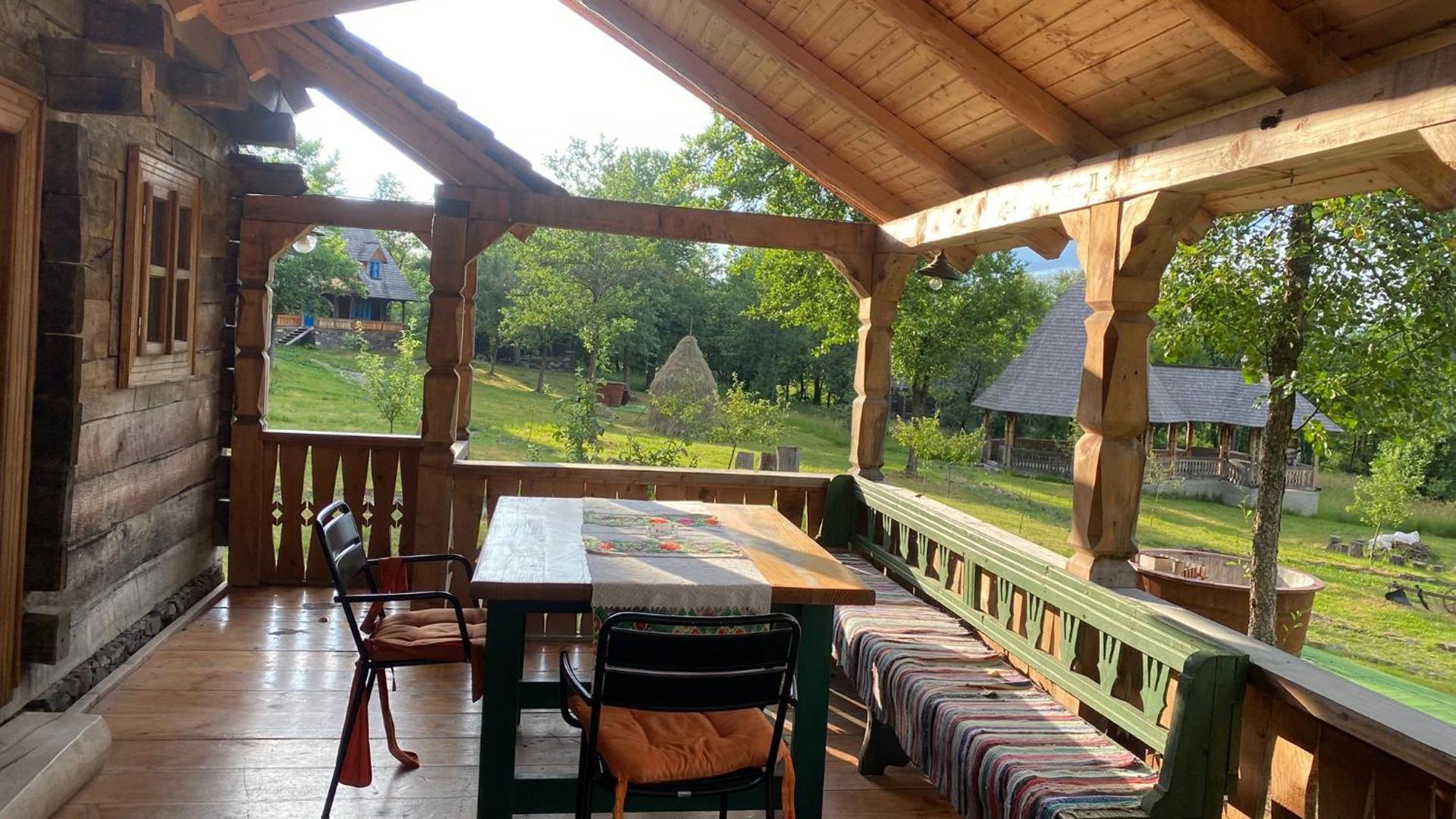 Poiana Creasta Cocosului-Casa Papadie