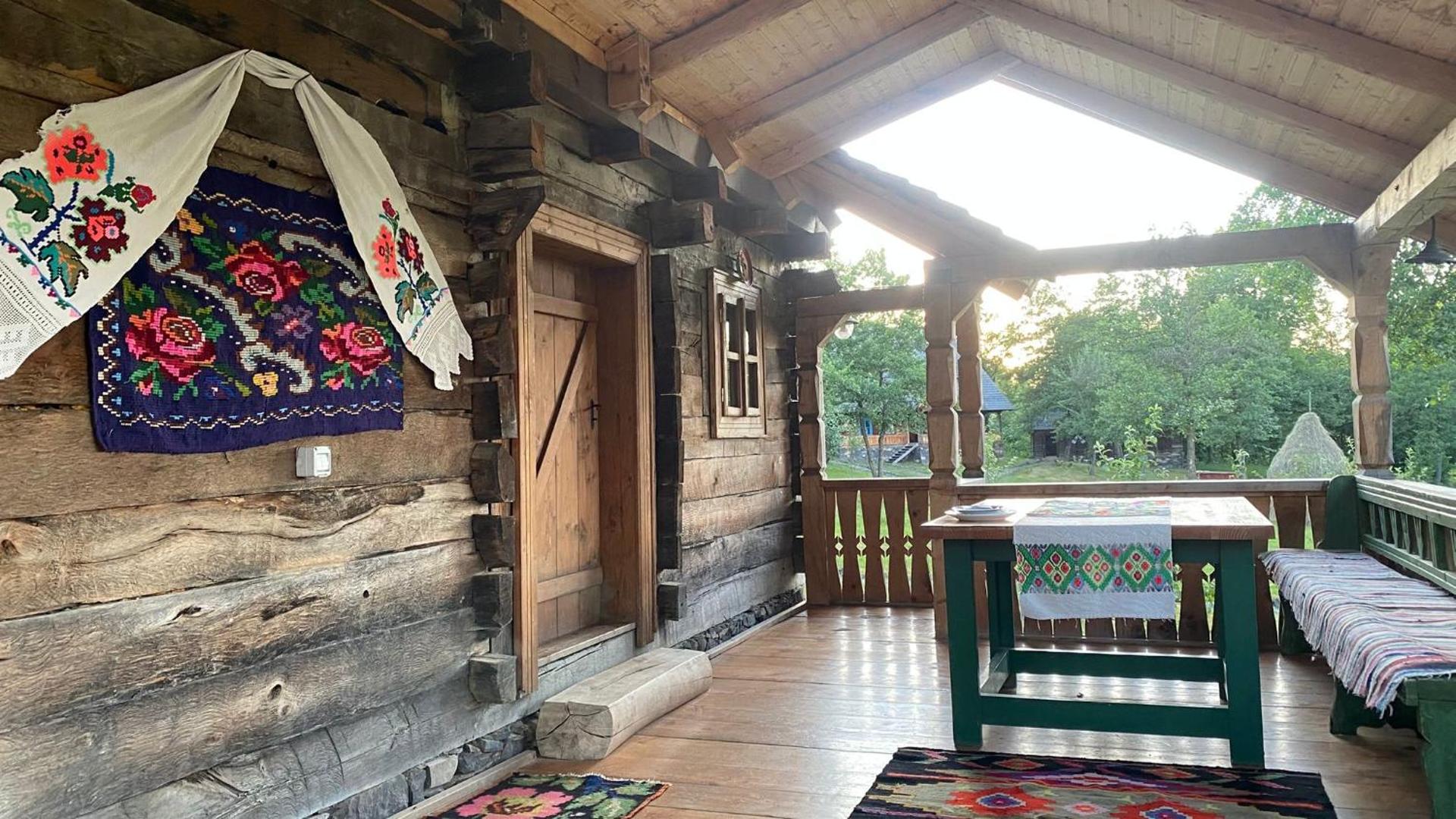 Poiana Creasta Cocosului-Casa Papadie