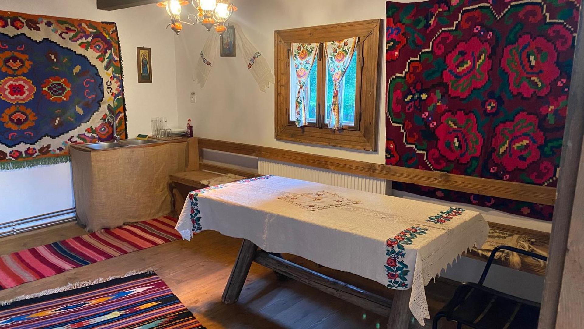 Poiana Creasta Cocosului-Casa Papadie