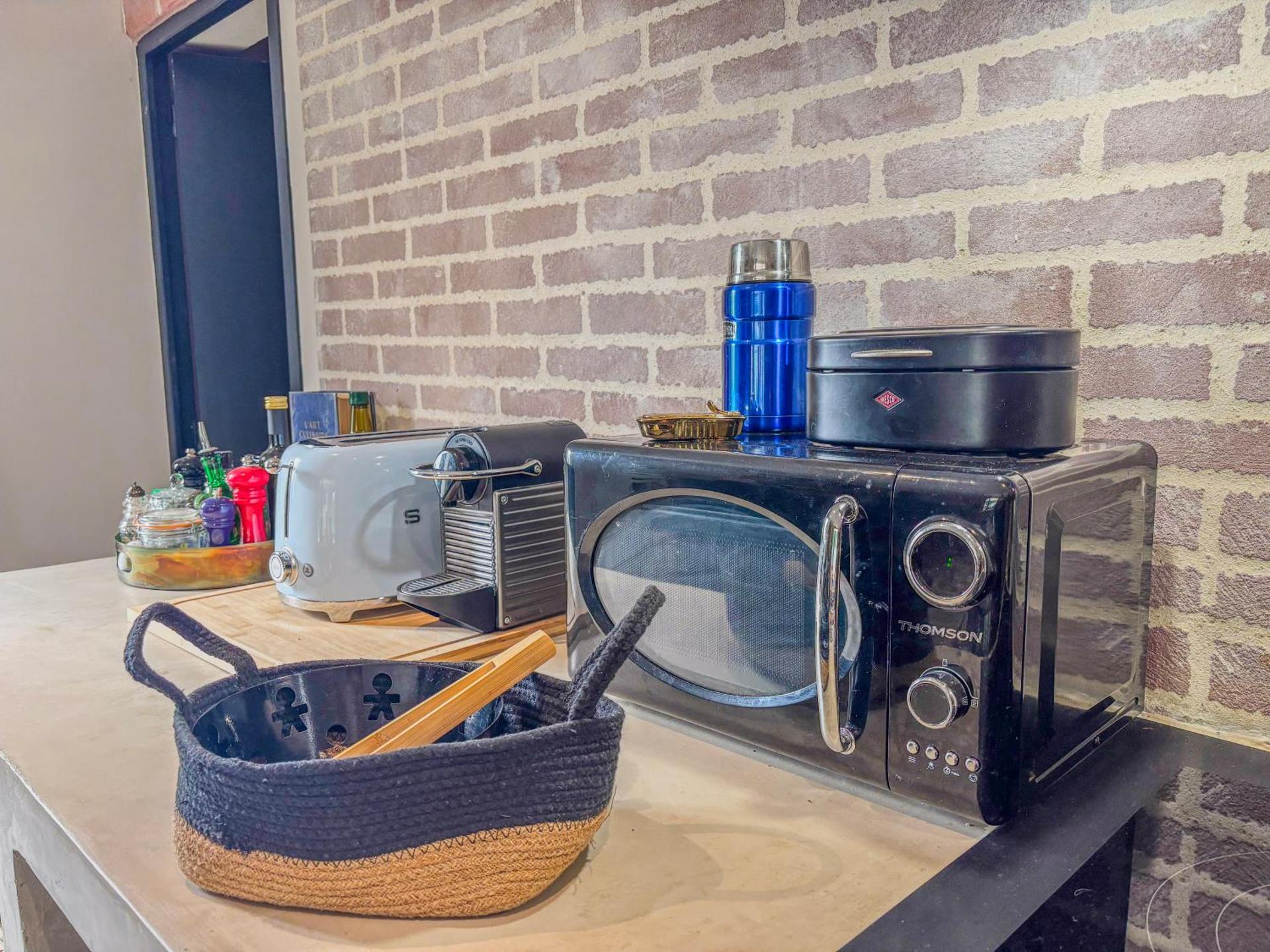 Coffee/tea facilities