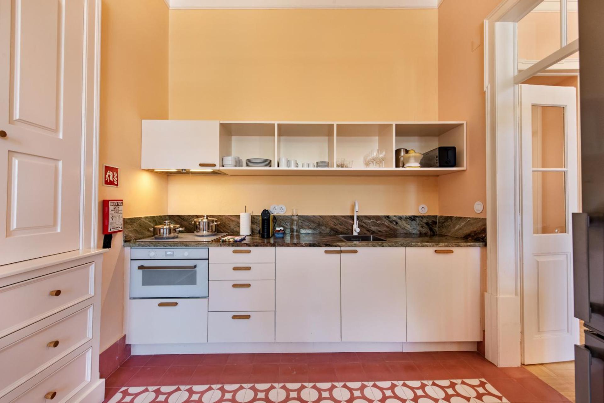 Kitchen or kitchenette